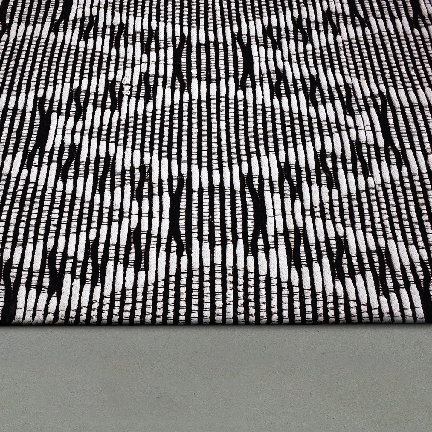 Dynamic Rugs Soul 7401 Ivory Charcoal Modern Handmade Rug