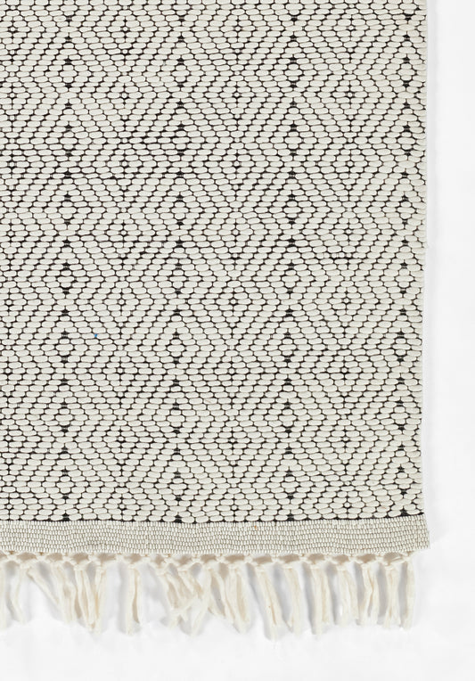 Momeni Ember  Ivory  Contemporary