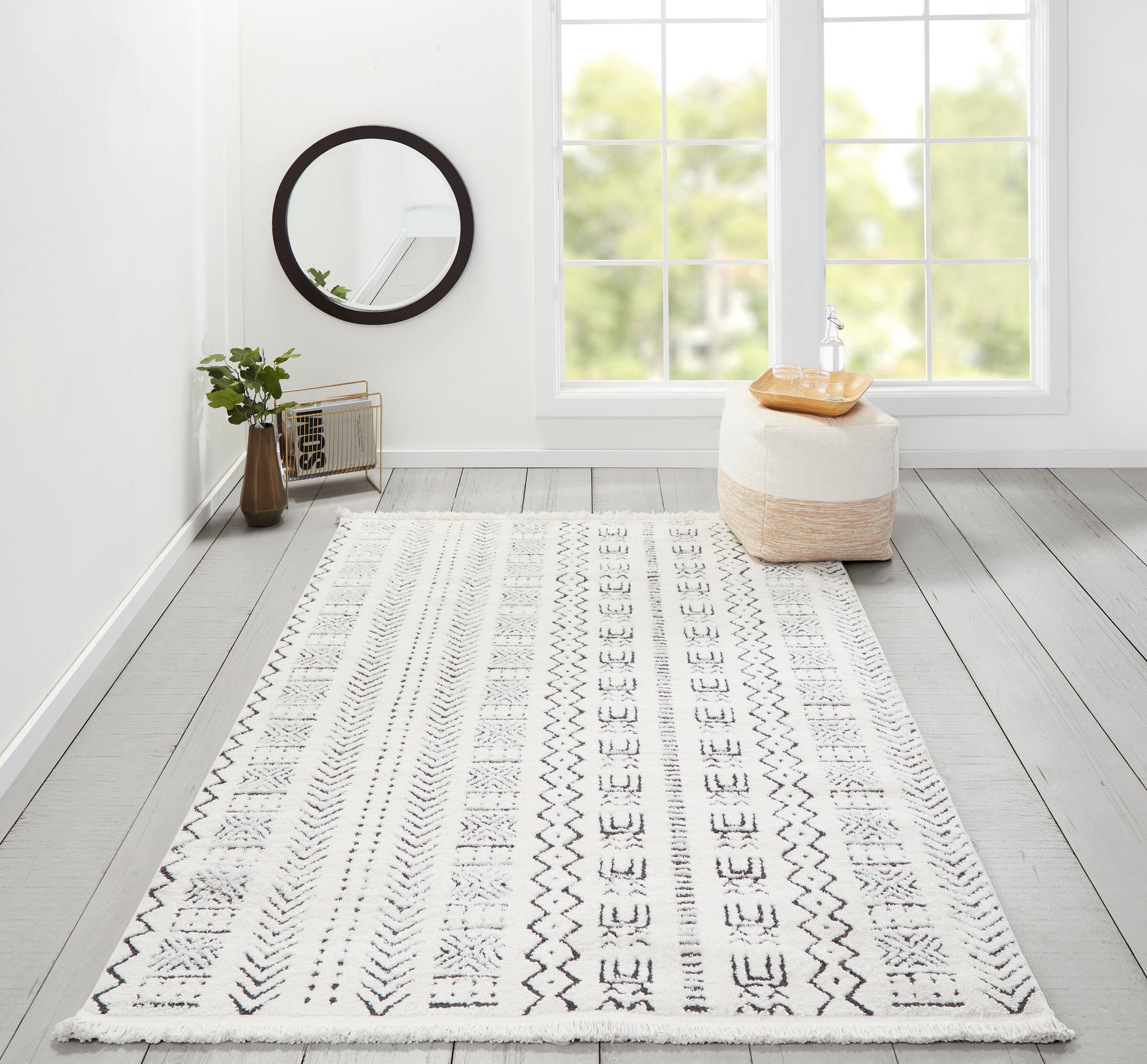 Novogratz Ferris  Ivory  Modern