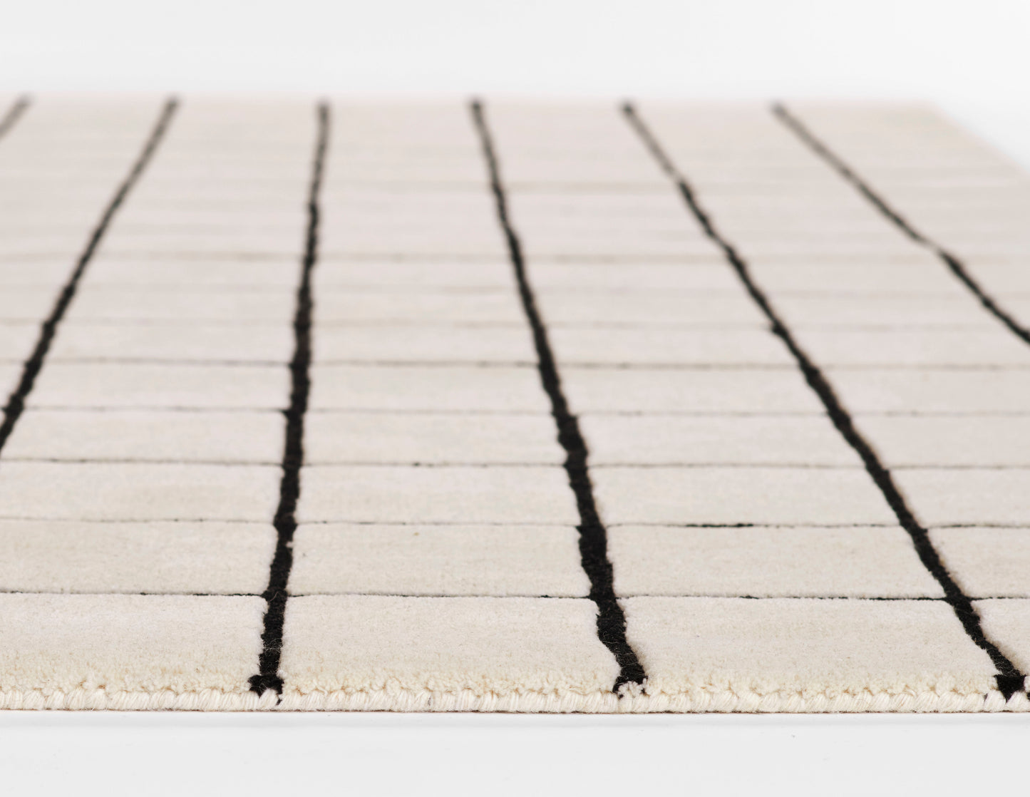 Momeni Form  Ivory  Contemporary