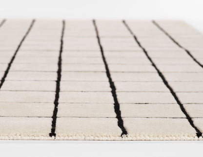 Momeni Form  Ivory  Contemporary
