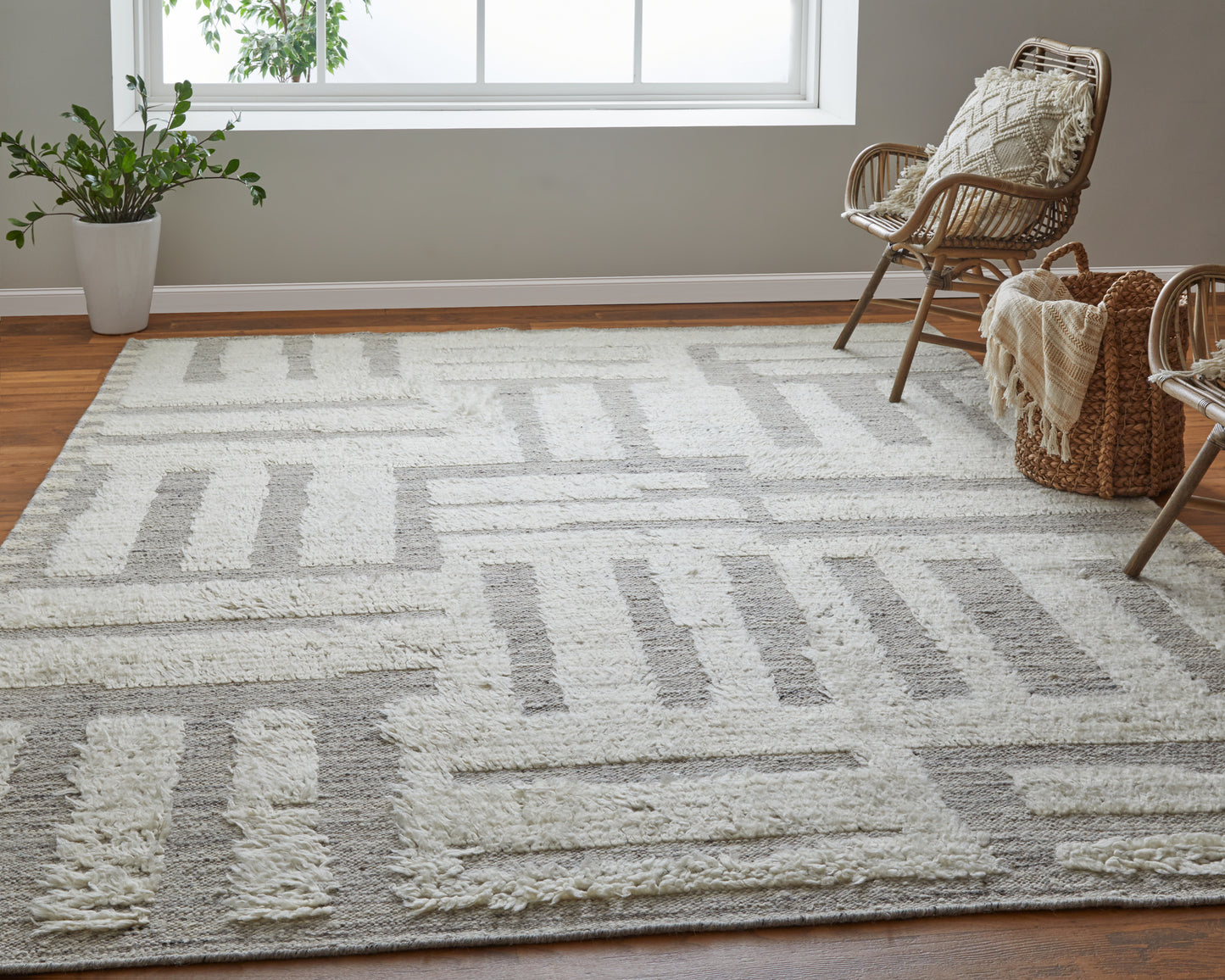 Feizy Ashby 8909F Ivory Gray Transitional/Farmhouse Hand Woven Rug