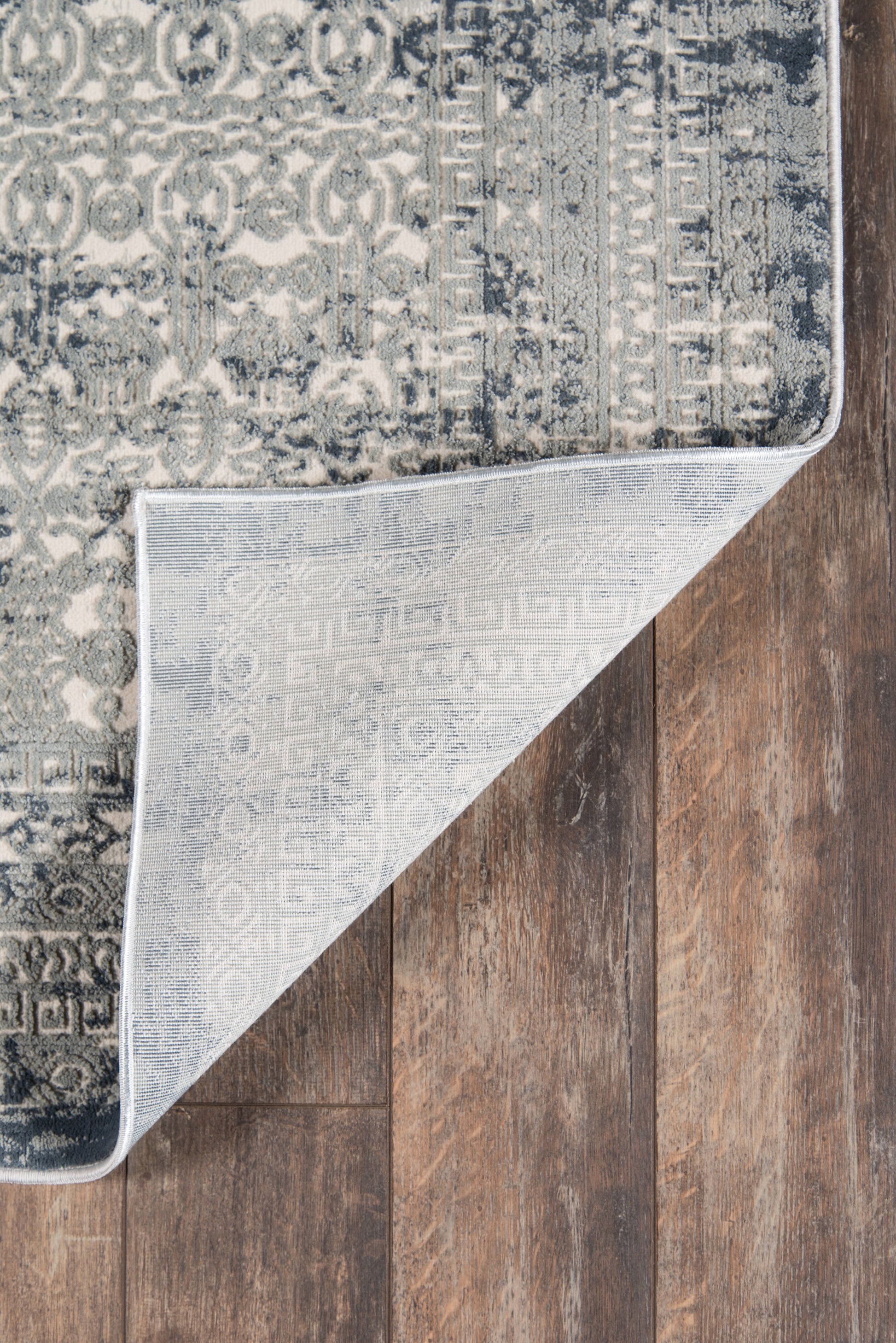 Momeni Genevieve  Sage  Traditional