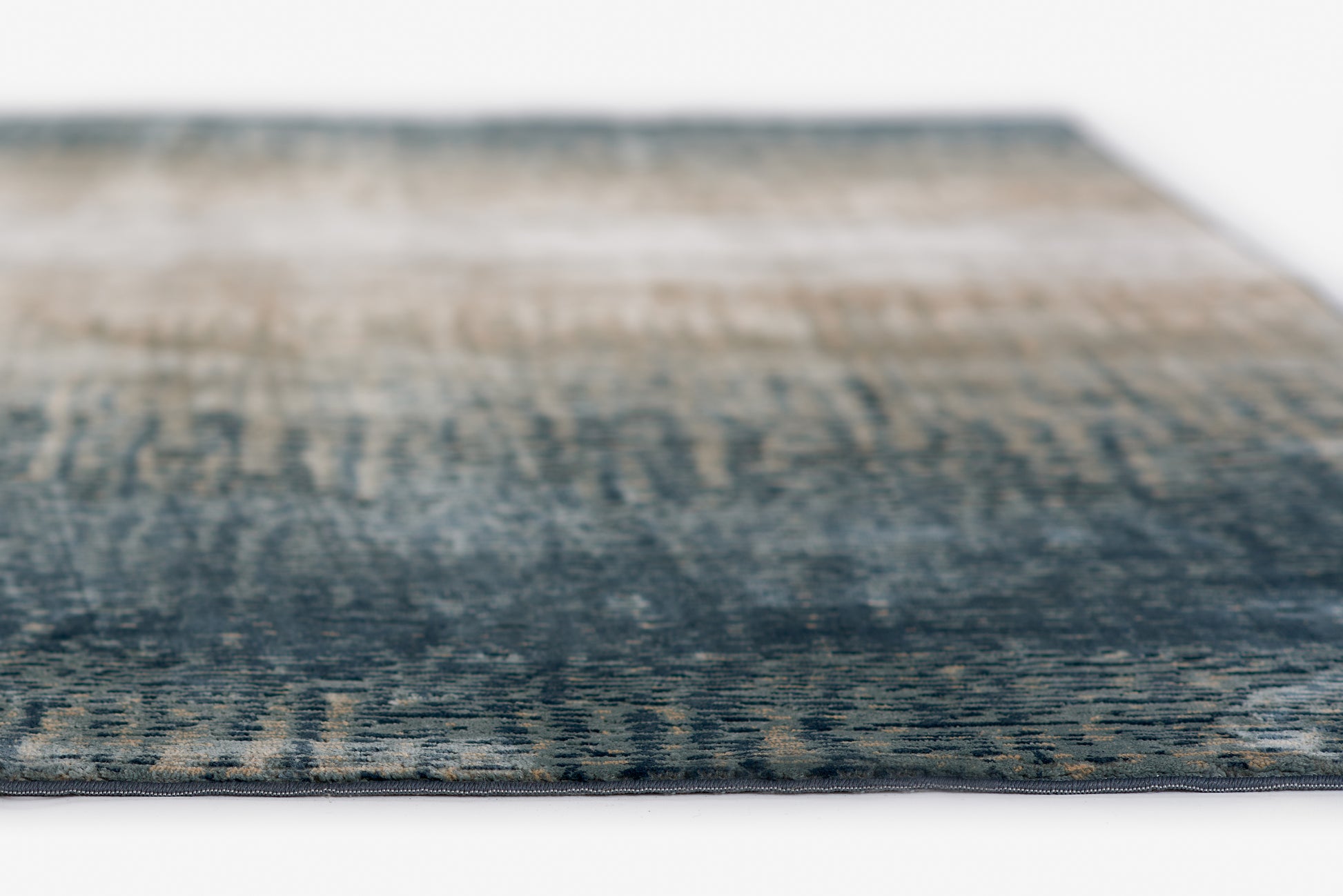 Momeni Genevieve  Blue  Contemporary