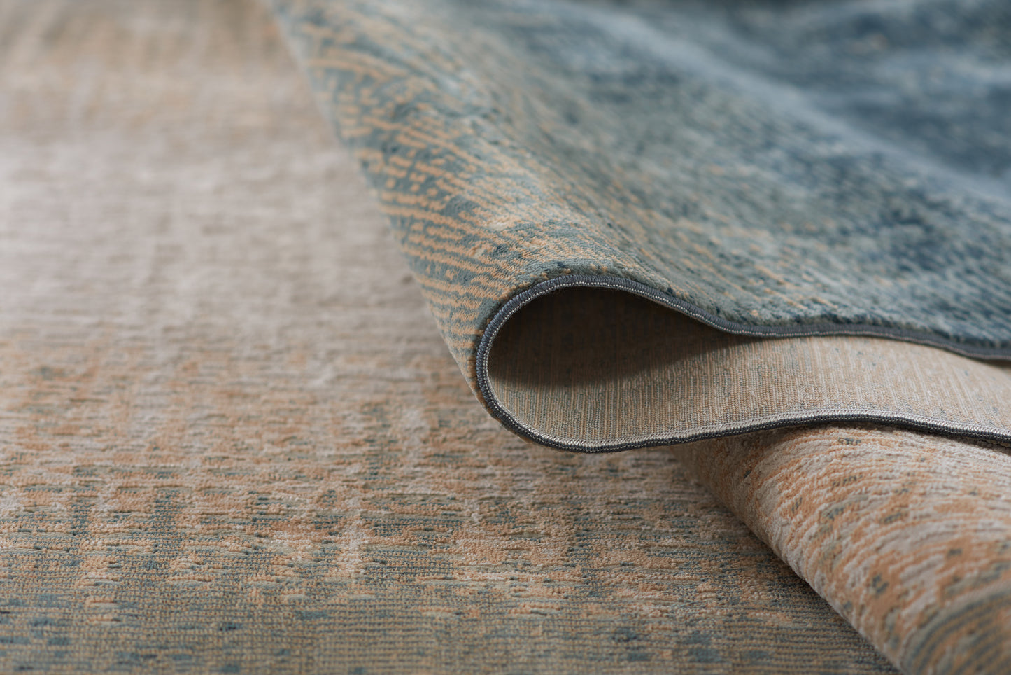 Momeni Genevieve  Blue  Contemporary