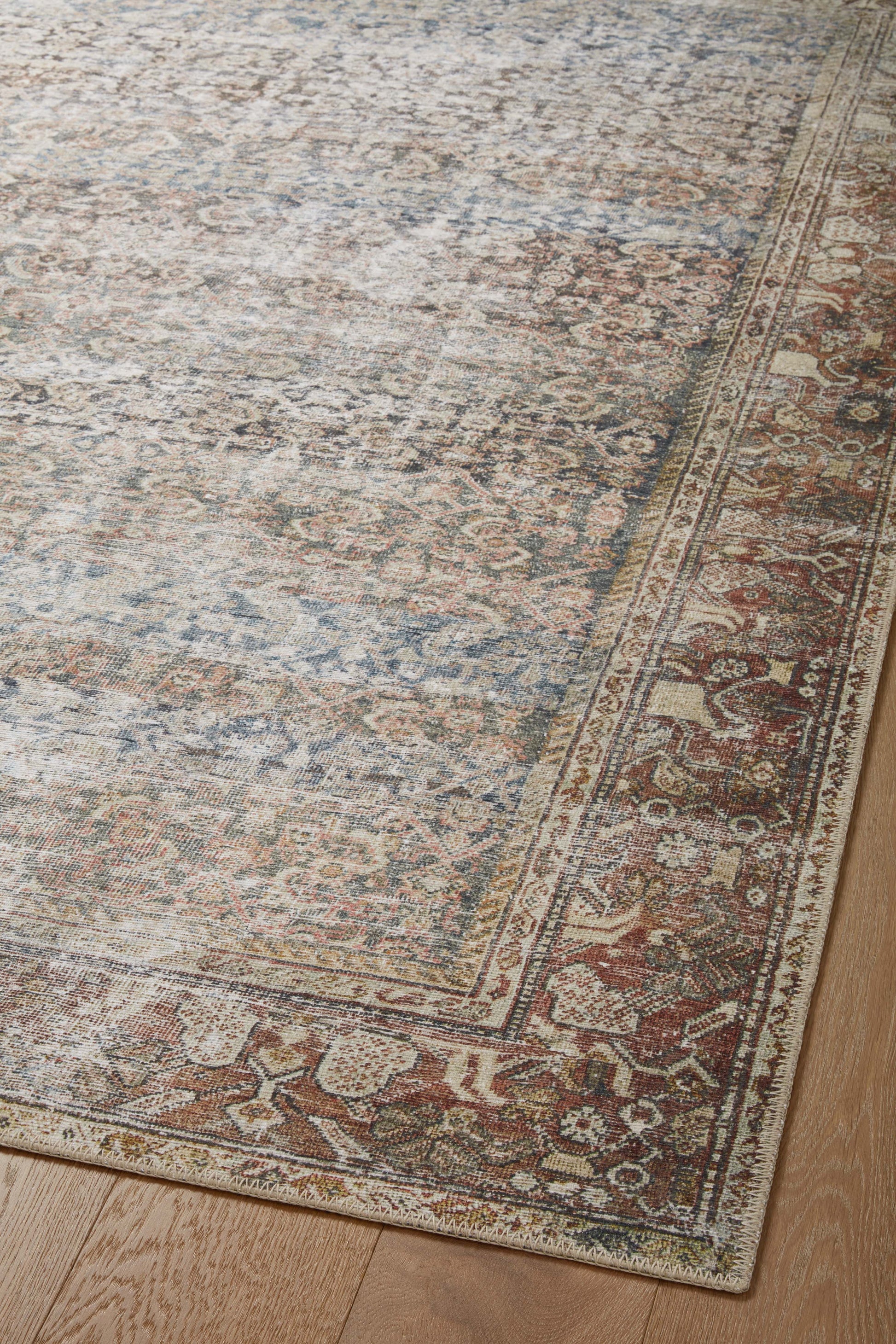 Amber Lewis x Loloi Georgie  Multi Spice Traditional