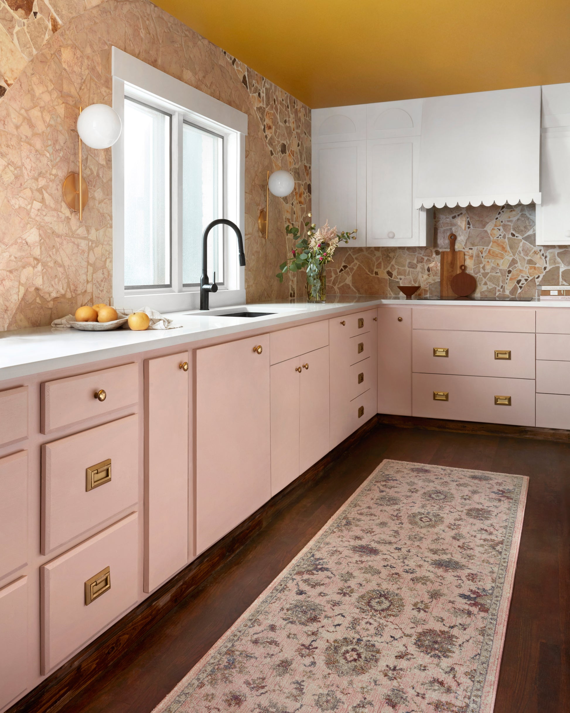 Loloi Giada  Blush Multi Traditional