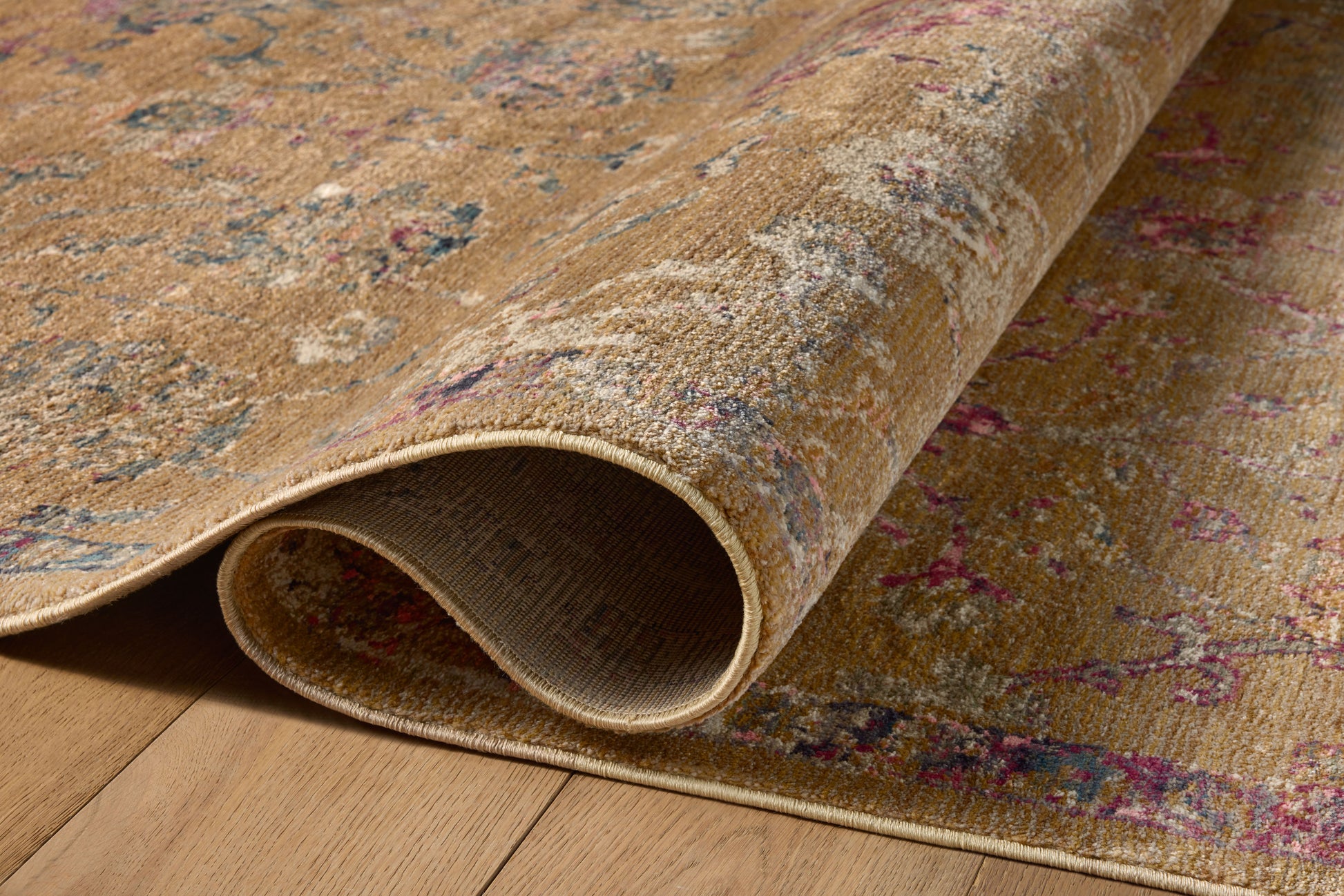 Loloi Giada  Gold Multi Traditional