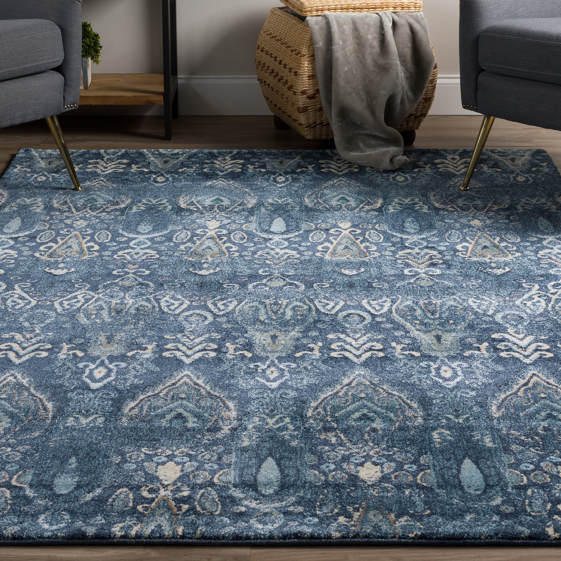 Dalyn Rugs Geneva  Navy  Traditional