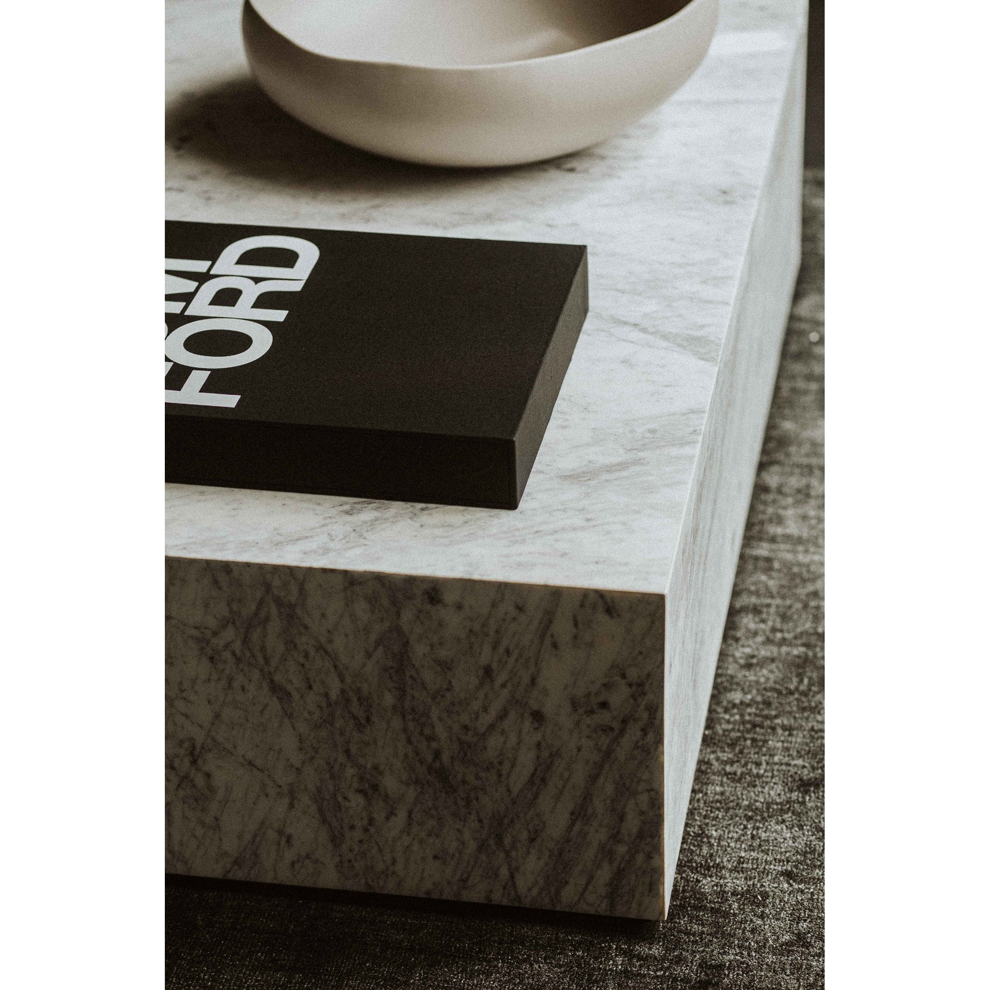 Moes Home Coffee Tables Nash White Modern Furniture