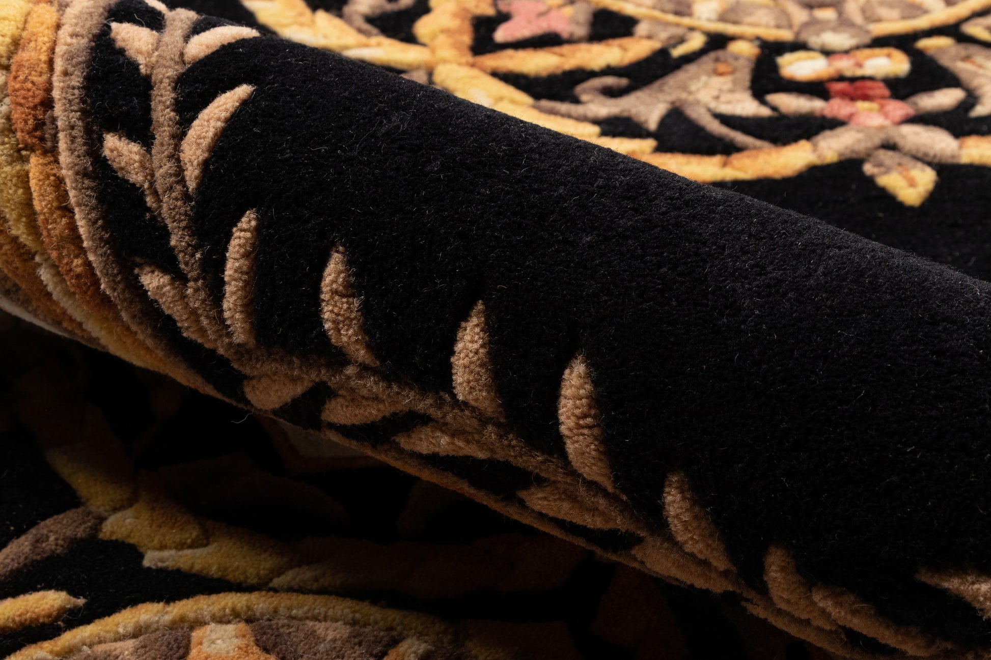 Momeni Harmony India  Black  Transitional