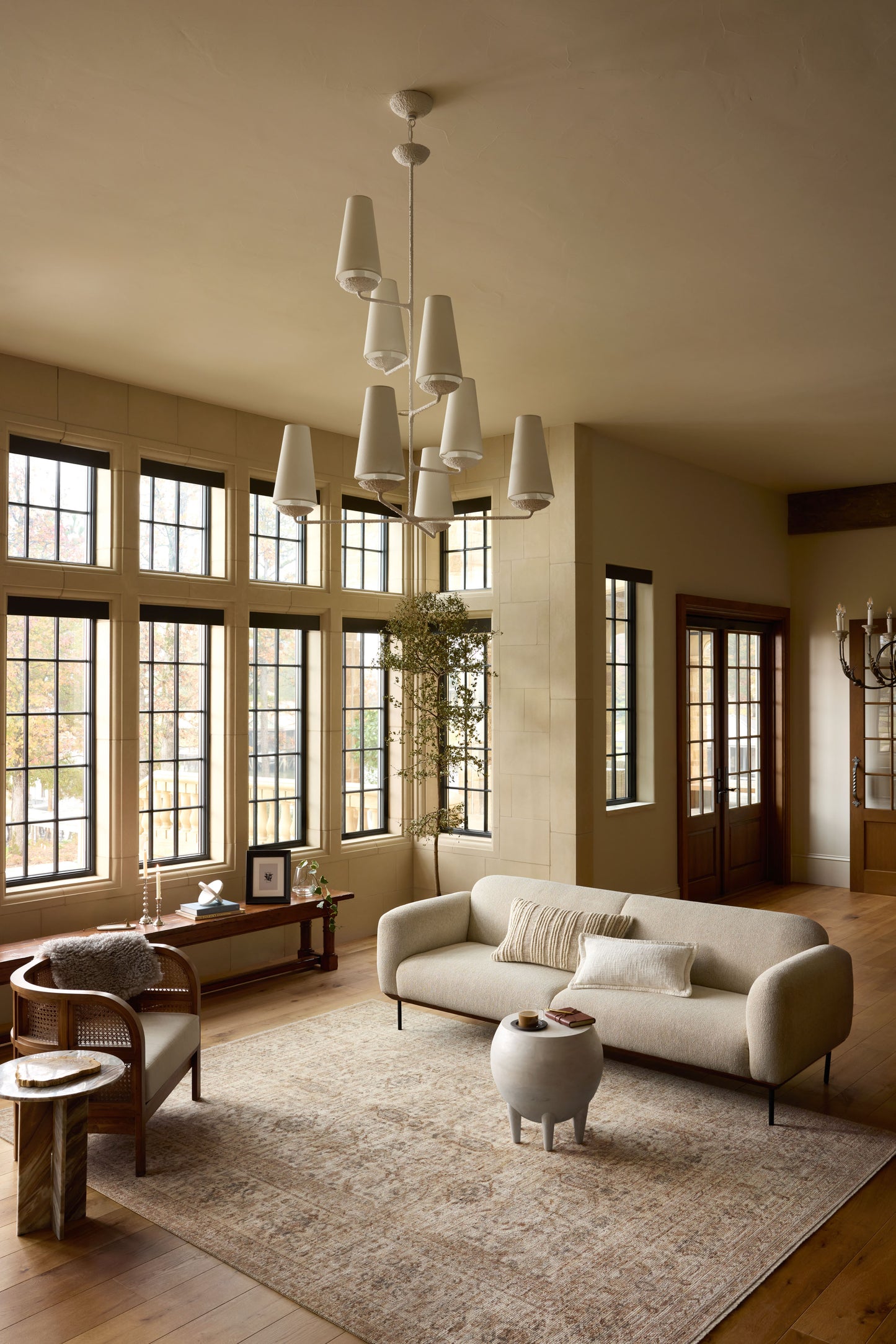 Loloi Heritage  Ivory Natural Traditional