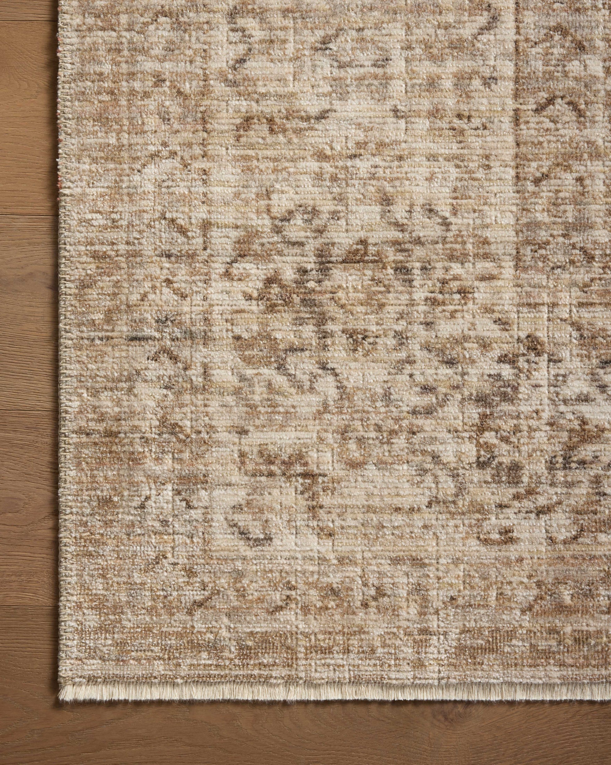Loloi Heritage  Ivory Natural Traditional