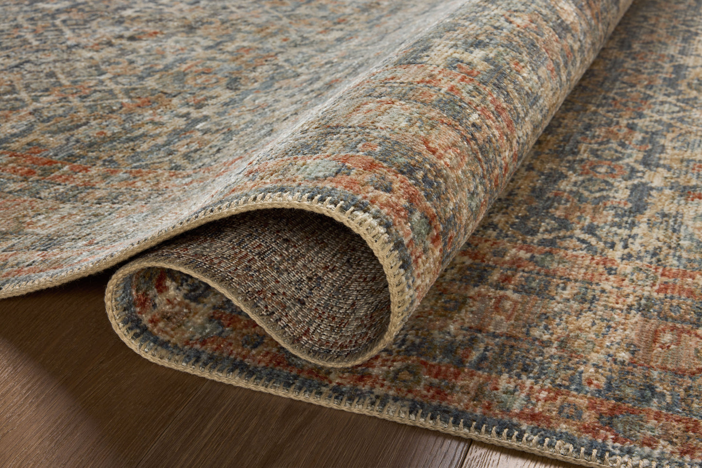 Loloi Heritage  Blue Rust Traditional