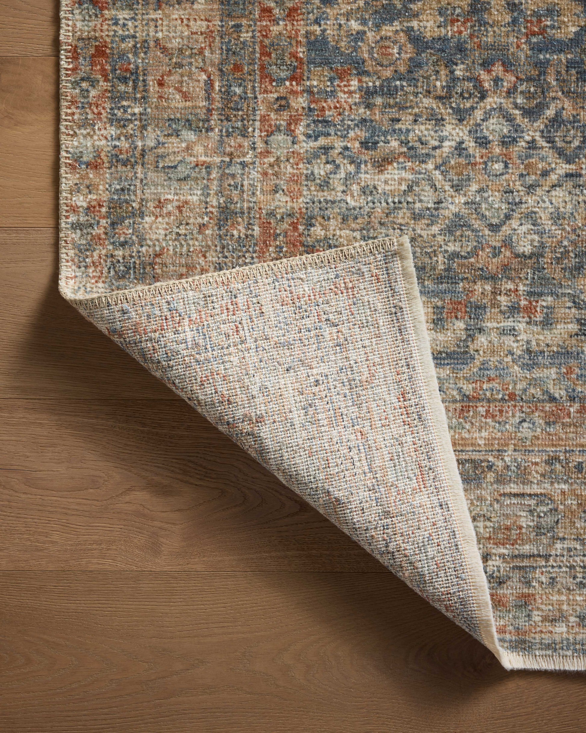 Loloi Heritage  Blue Rust Traditional