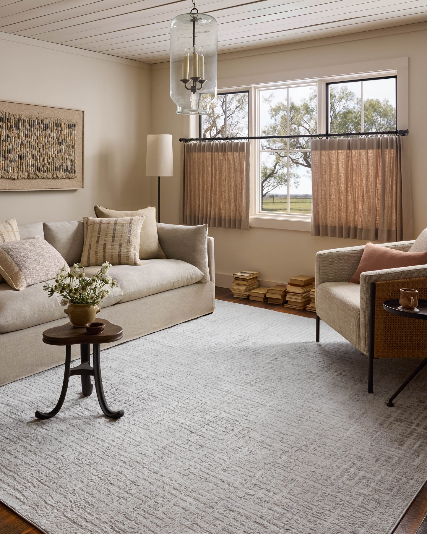 Loloi Hollis  Ivory Stone Contemporary