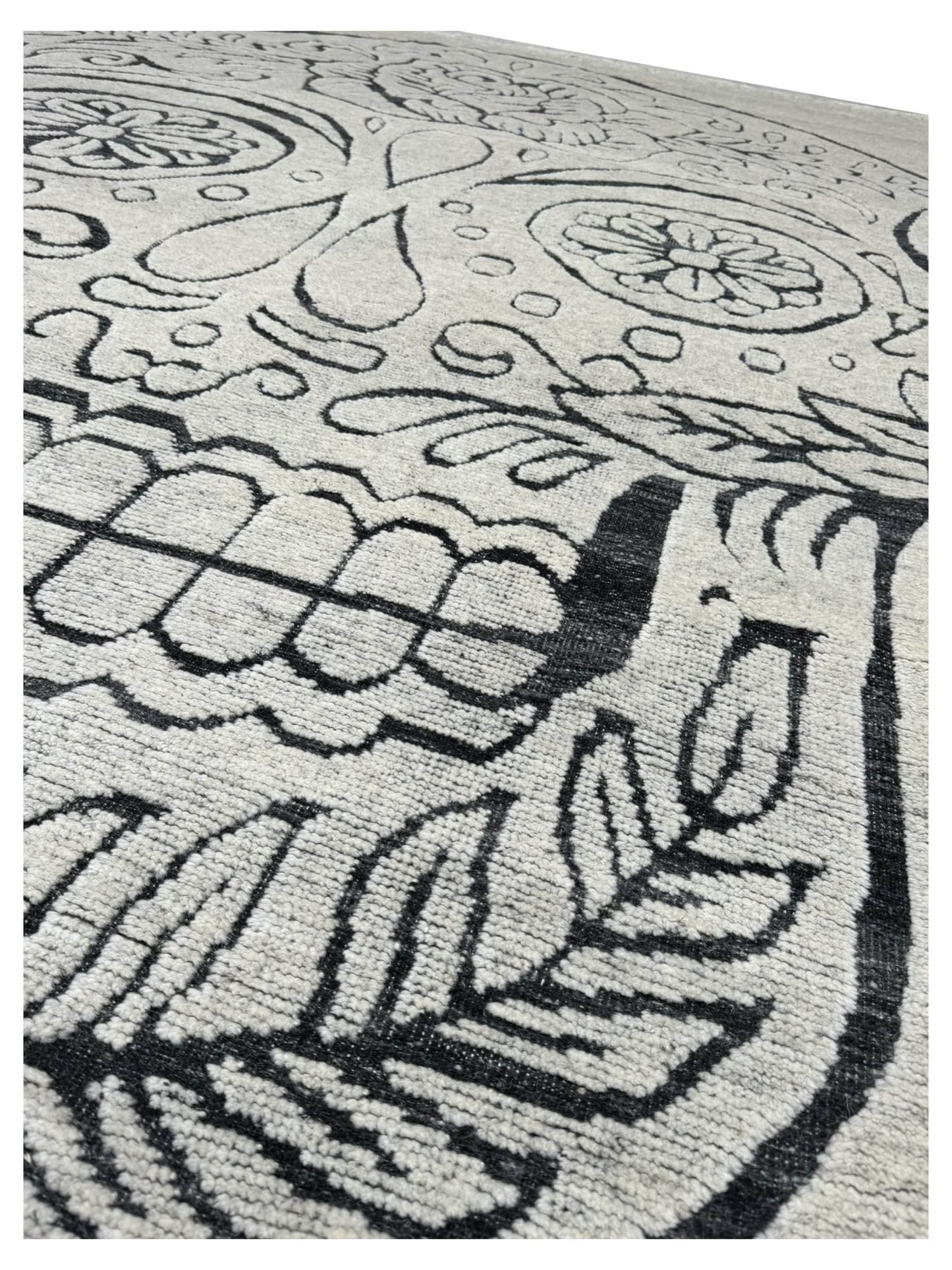 Artisan Harmony White Black Contemporary Knotted Rug - Rugs - Artisan - Atlanta Designer Rugs