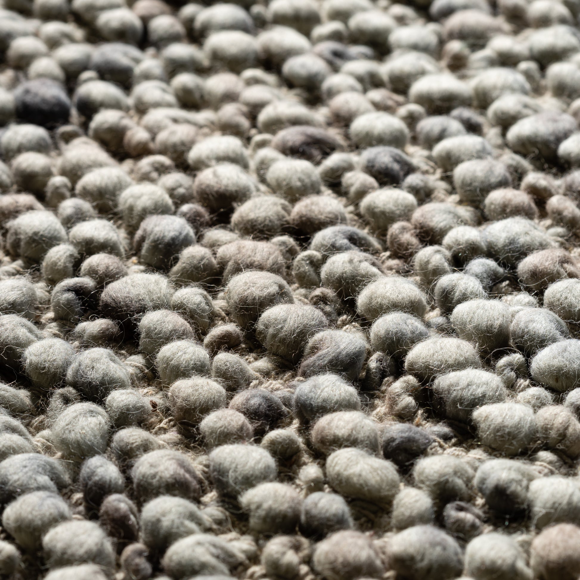 Dalyn Rugs Hanu  Linen  Transitional