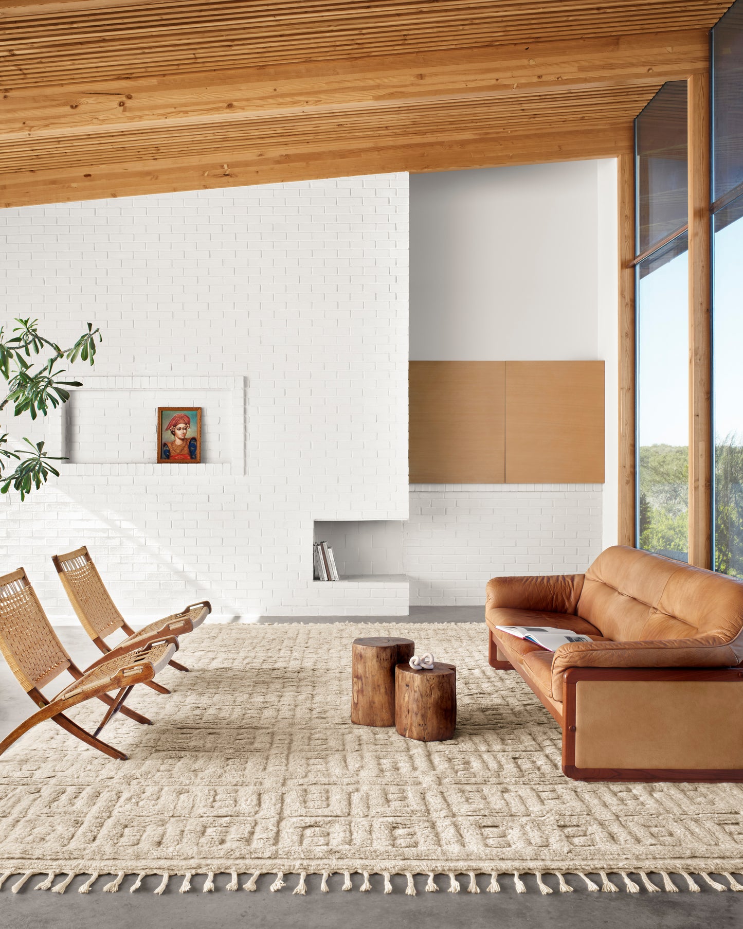 Loloi Hygge  Oatmeal Sand Contemporary