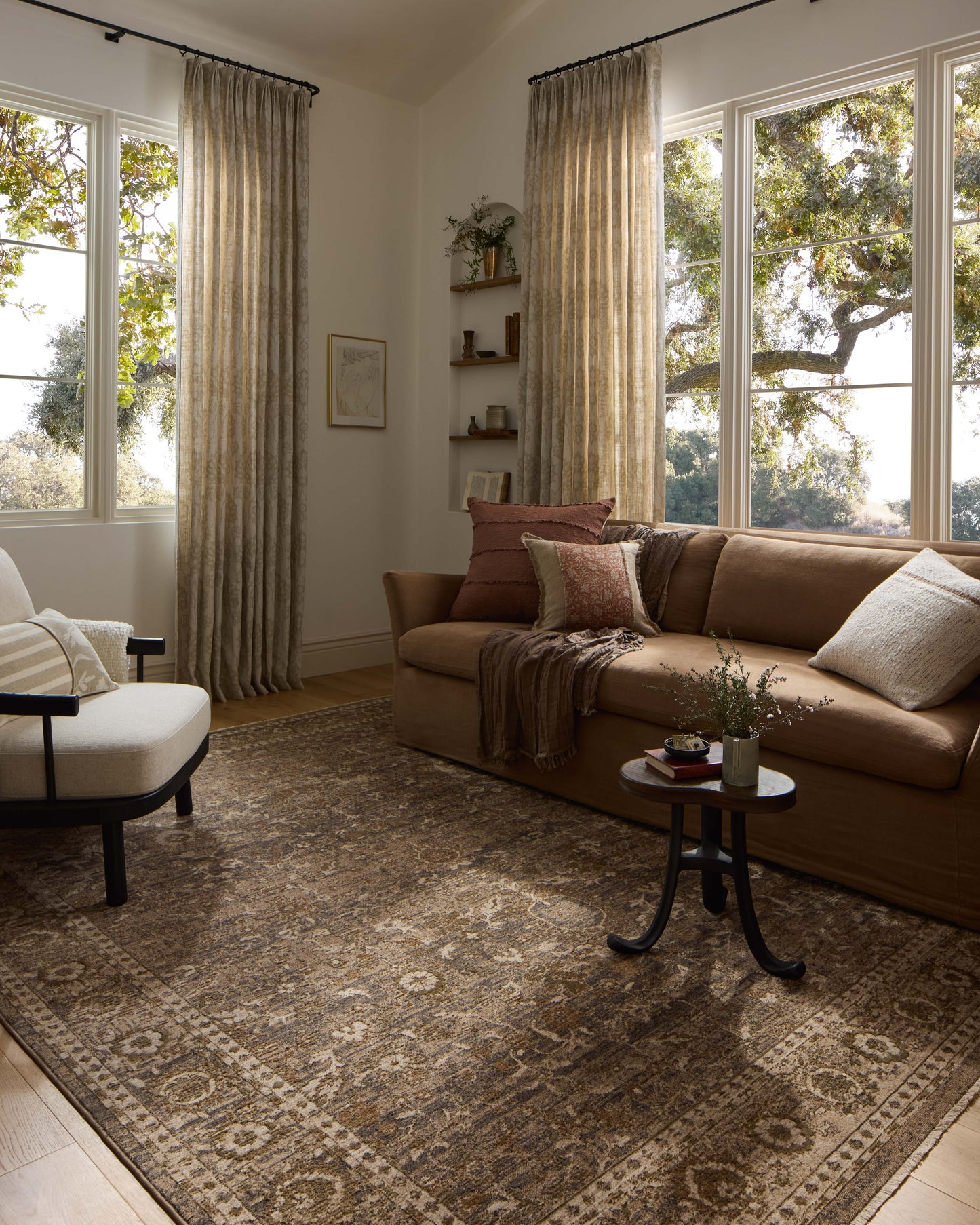 Loloi II Haywood  Pebble Charcoal Traditional