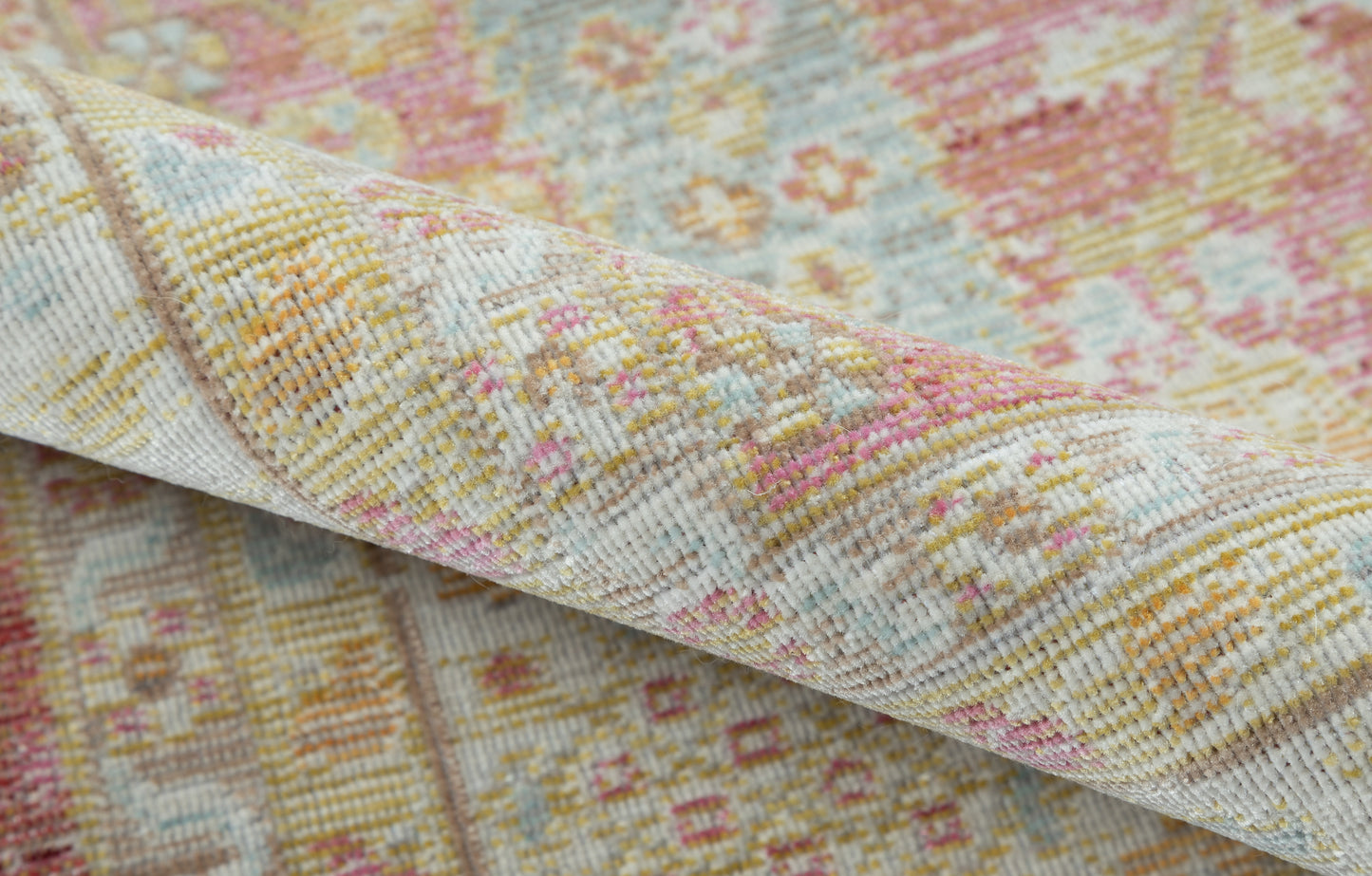 Momeni Isabella  Pink  Traditional