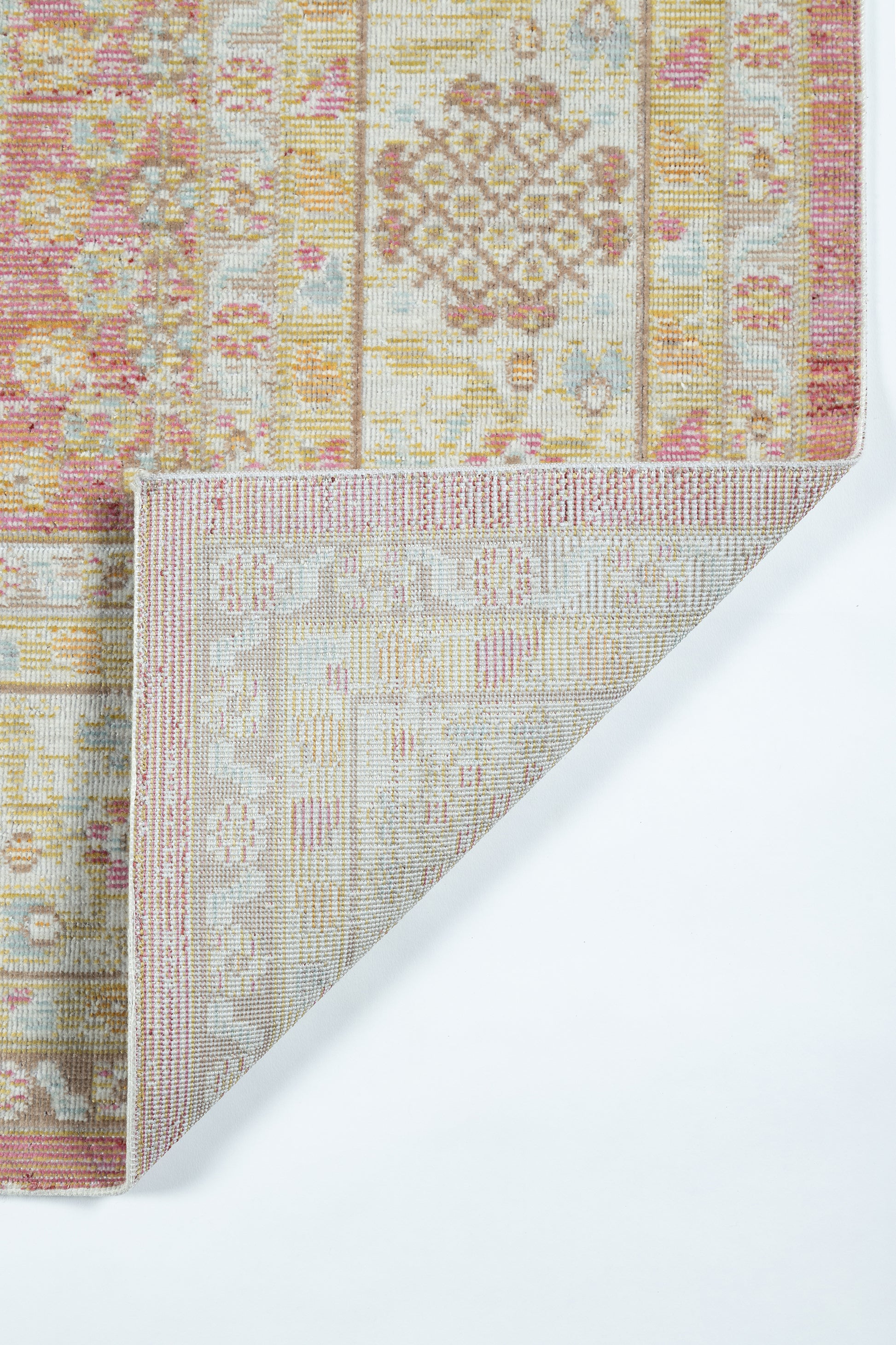 Momeni Isabella  Pink  Traditional