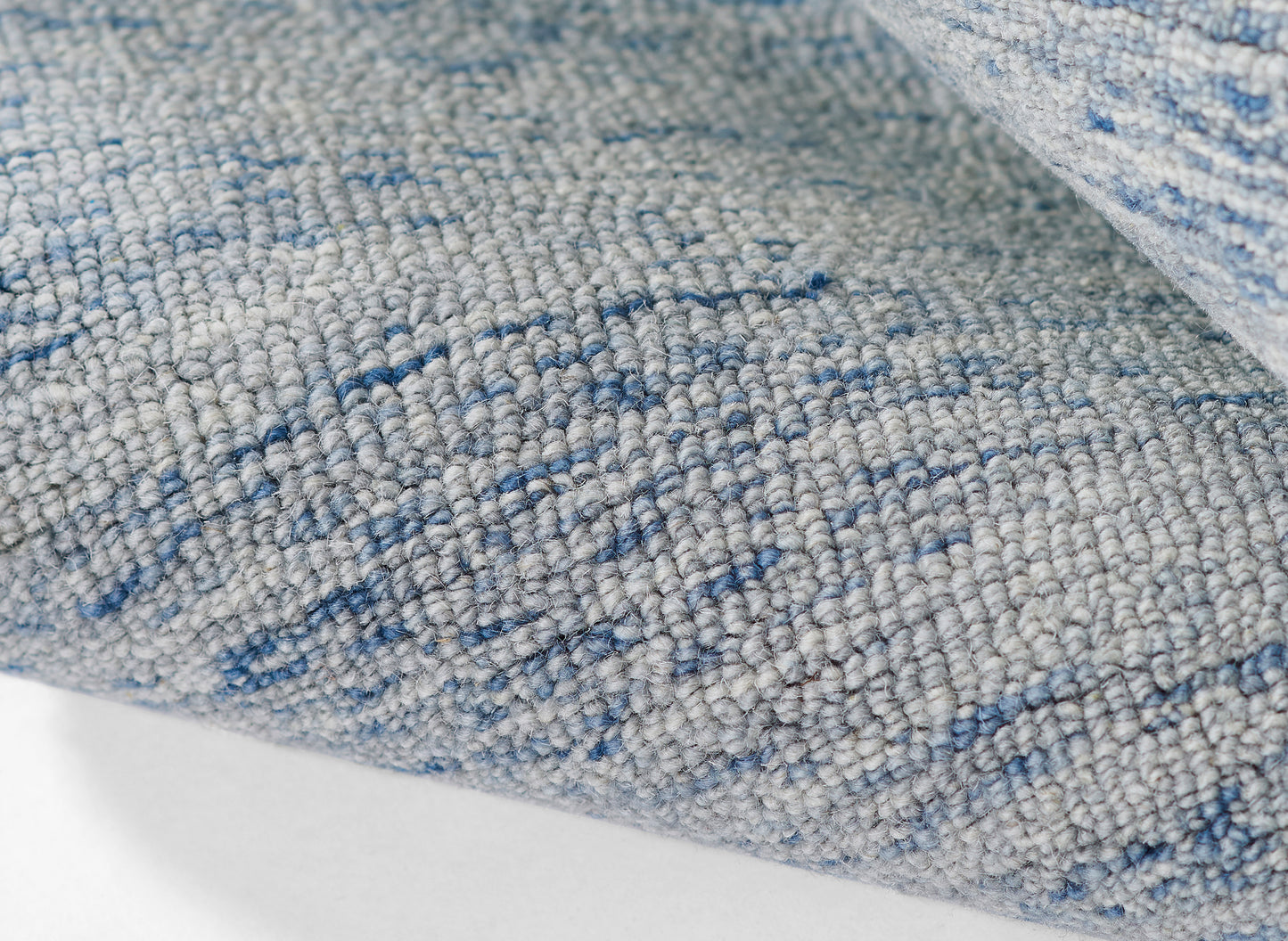 Momeni James  Light Blue  Contemporary
