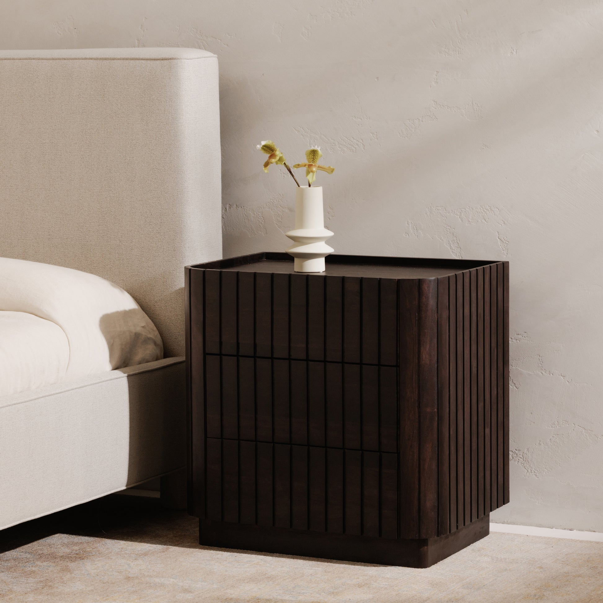 Moes Home Dressers Povera Black Contemporary Furniture