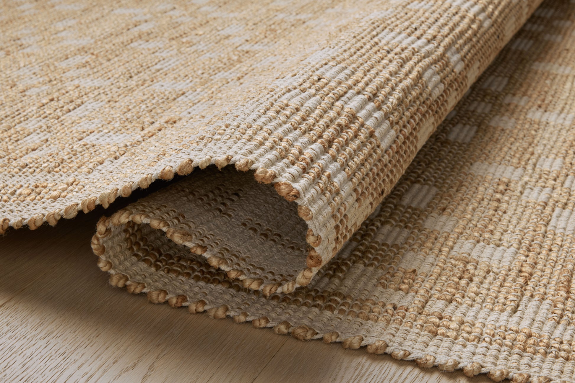 Chris Loves Julia x Loloi Judy  Natural Ivory Contemporary