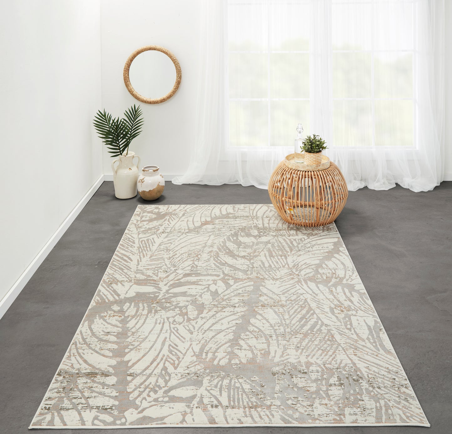 Momeni Juliet  Beige  Transitional