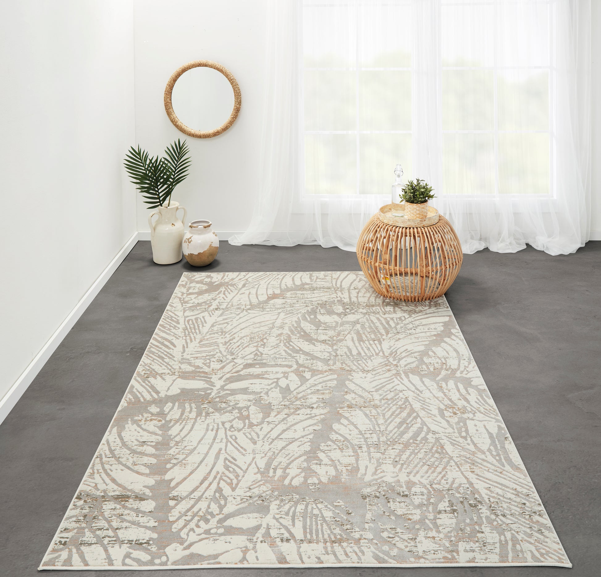 Momeni Juliet  Beige  Transitional
