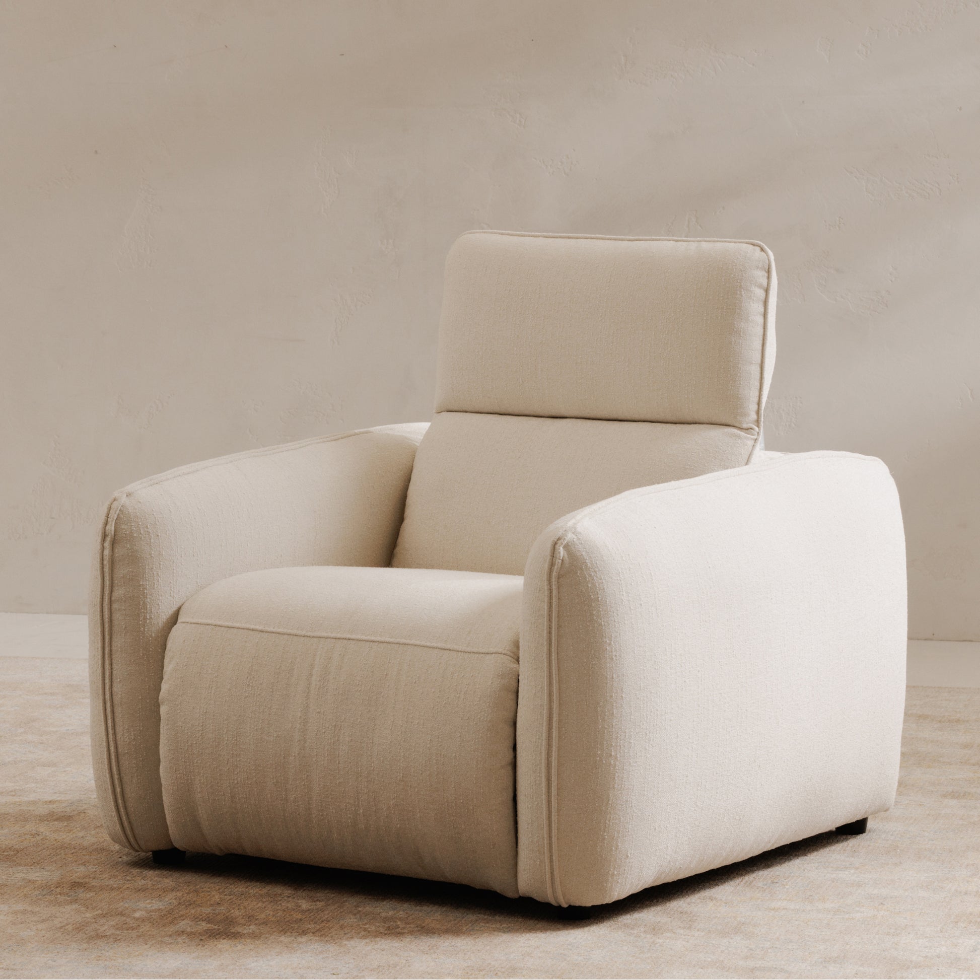 Moes Home Accent Chairs Eli White Contemporary Furniture
