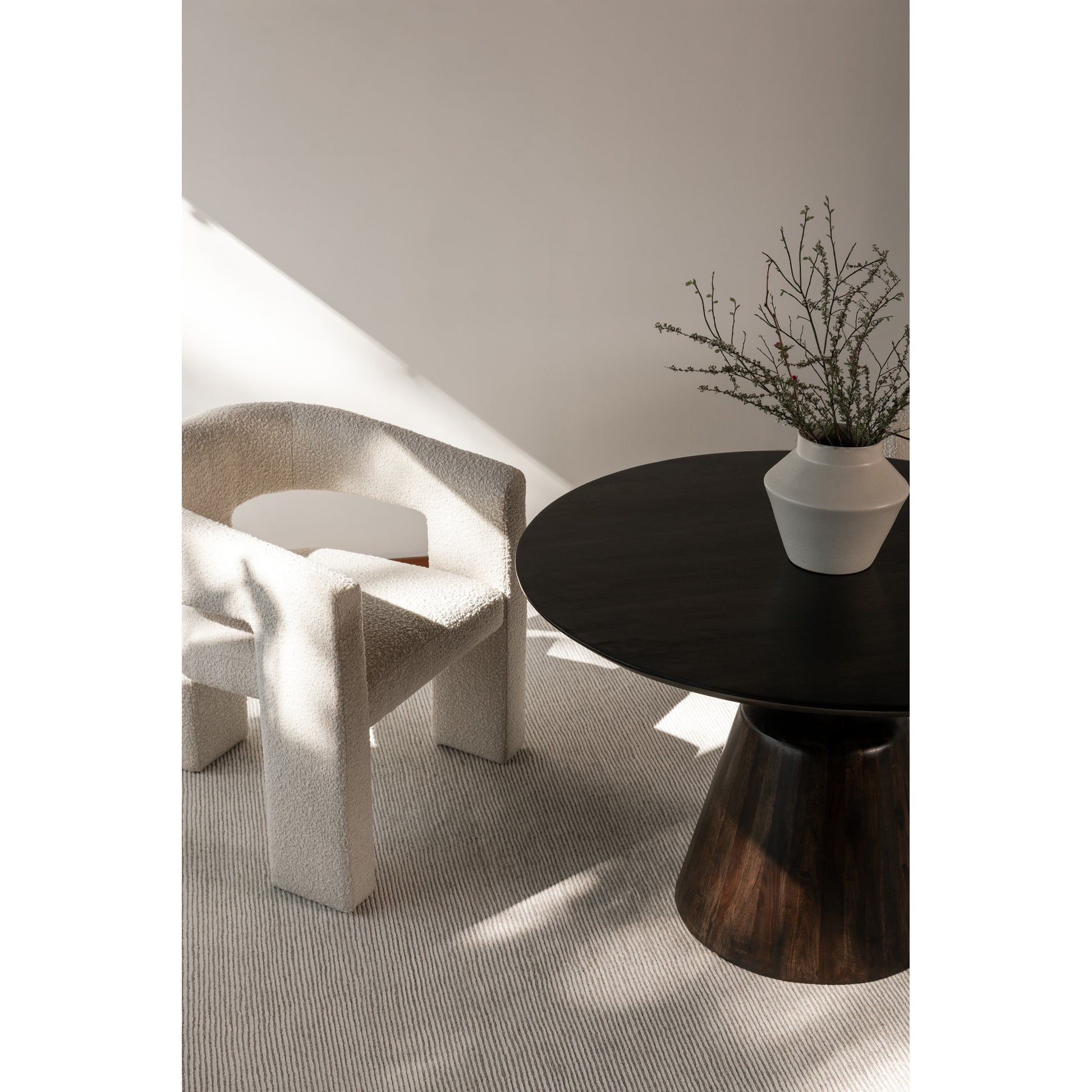 Moes Home Dining Tables Myron Brown Contemporary Furniture