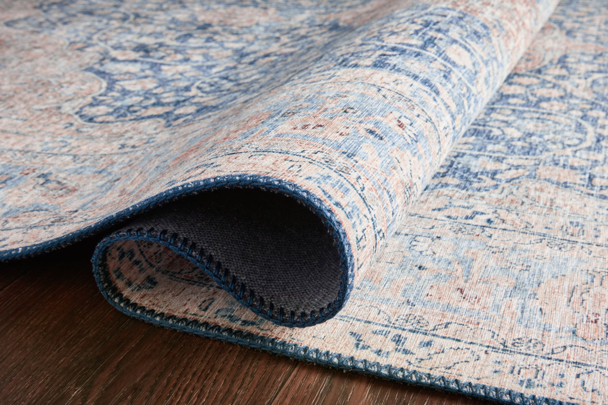Loloi Layla  Blue Tangerine Traditional