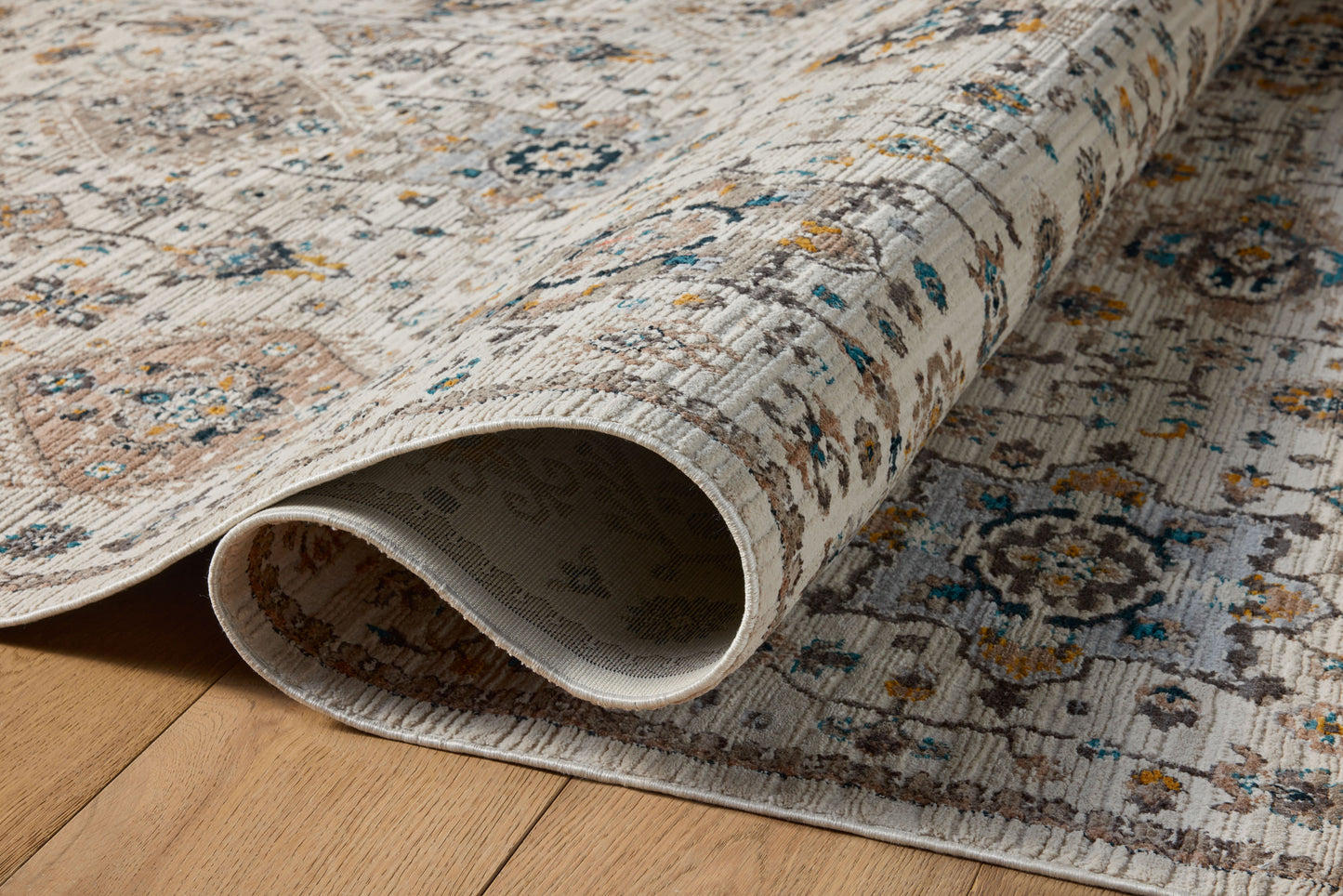 Loloi Leigh  Ivory Taupe Transitional