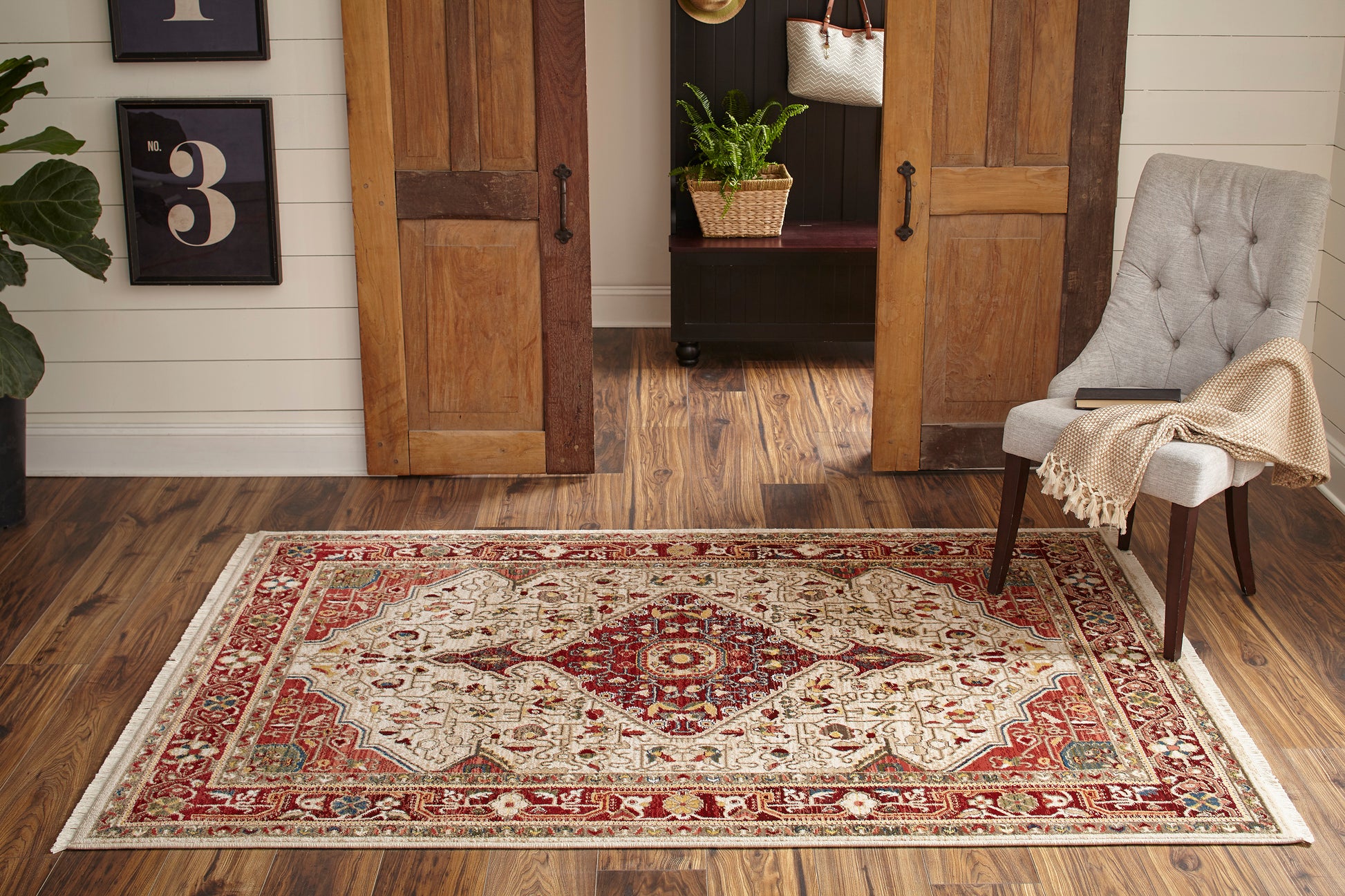 Momeni Lenox  Red  Traditional