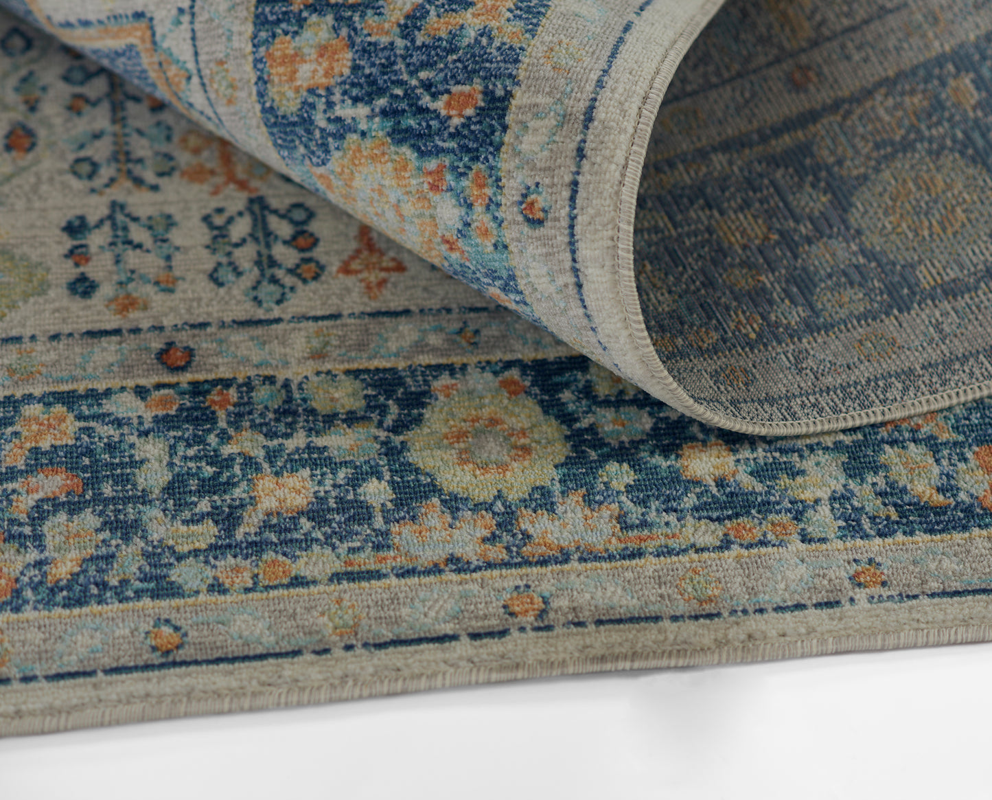 Momeni Lillihan  Navy  Traditional