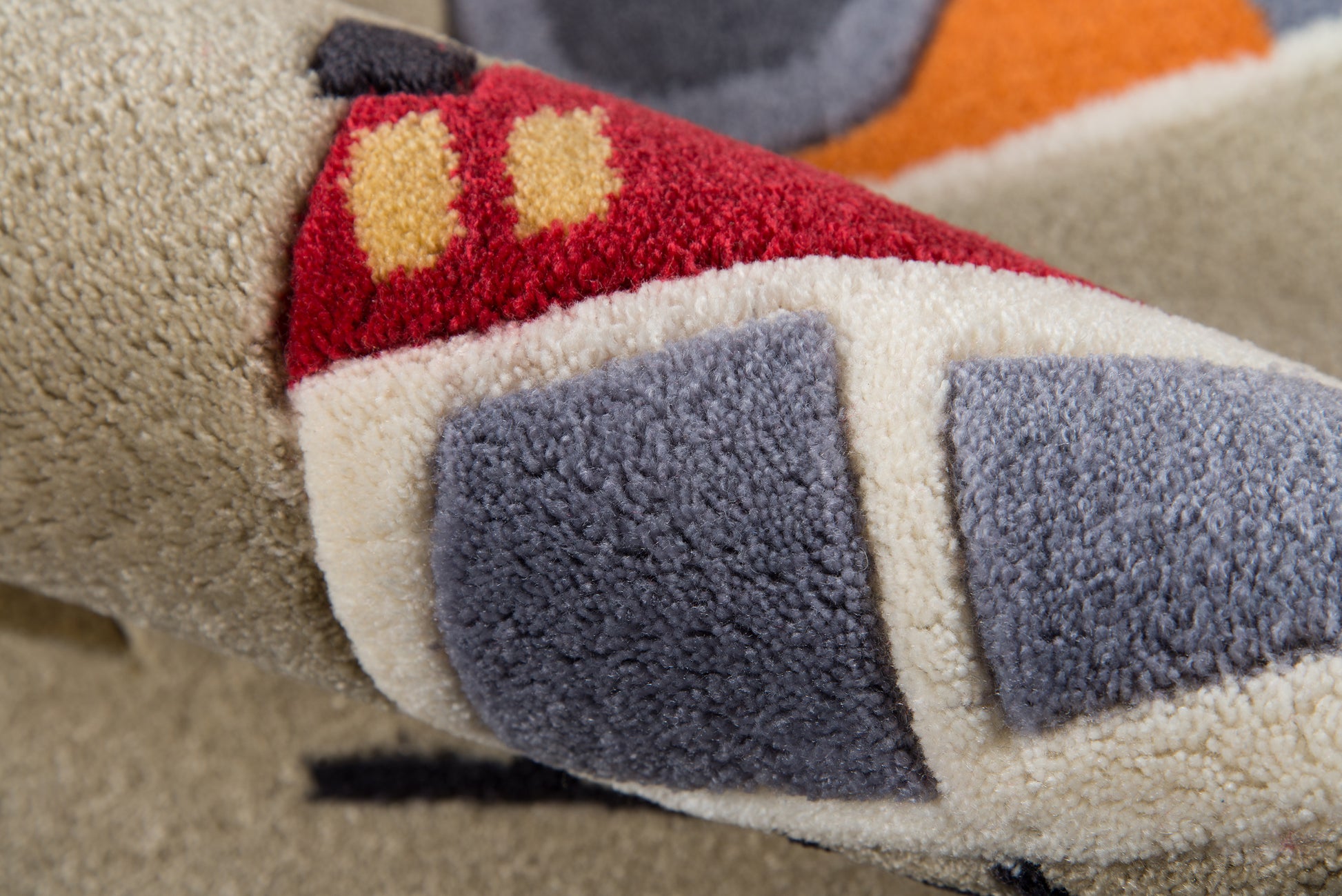 Momeni Lil Mo Whimsy  Concrete  Contemporary