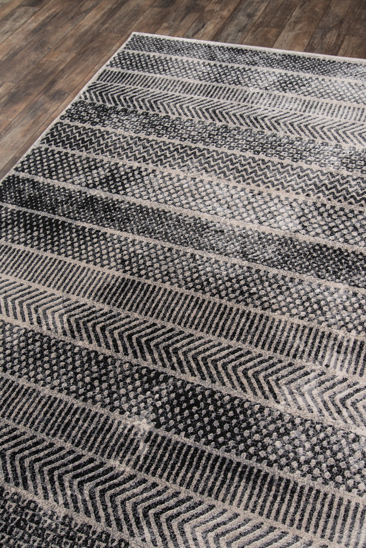 Momeni Logan  Grey  Contemporary