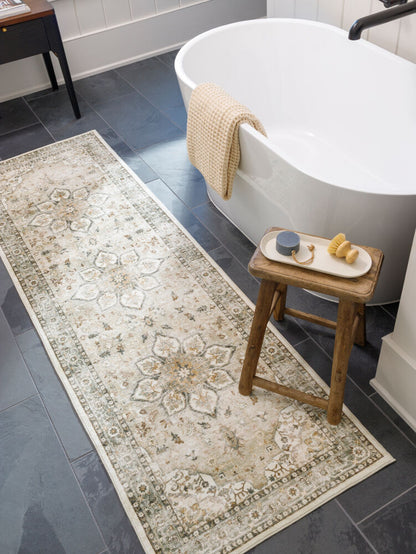 Surya Lavable LVB-2314  Traditional Machine Woven Rug
