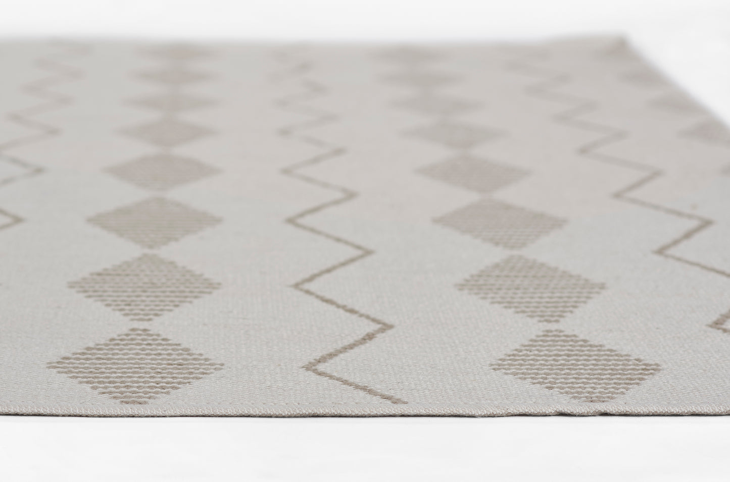 Novogratz Malmo  Ivory  Contemporary