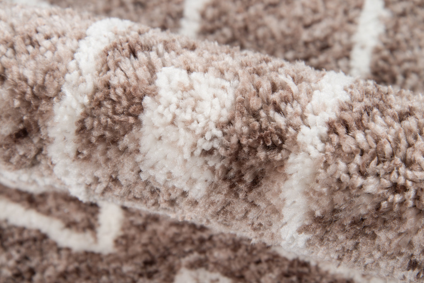 Momeni Margaux  Taupe  Contemporary