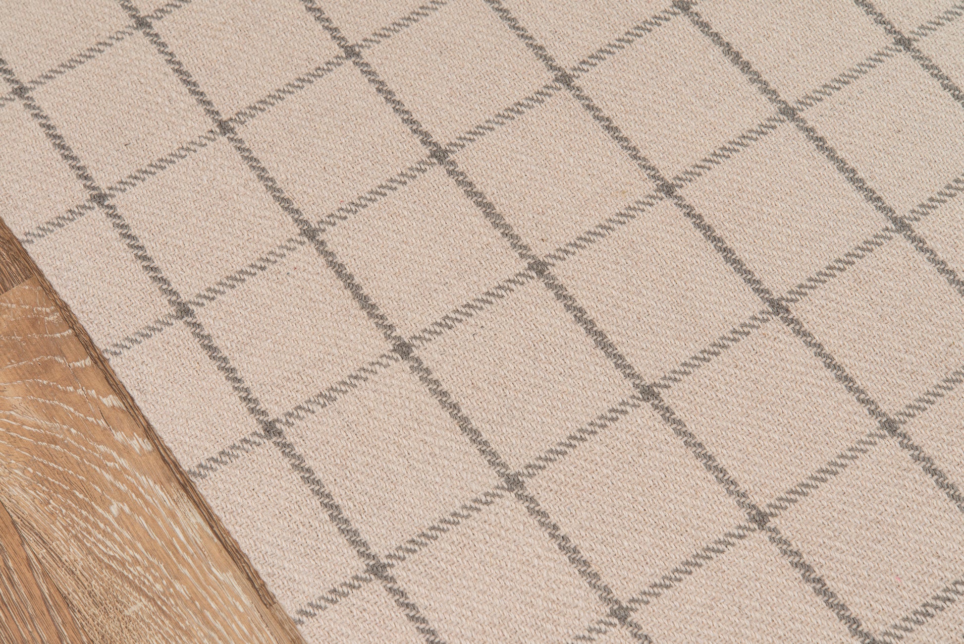 Erin Gates Marlborough  Ivory  Modern