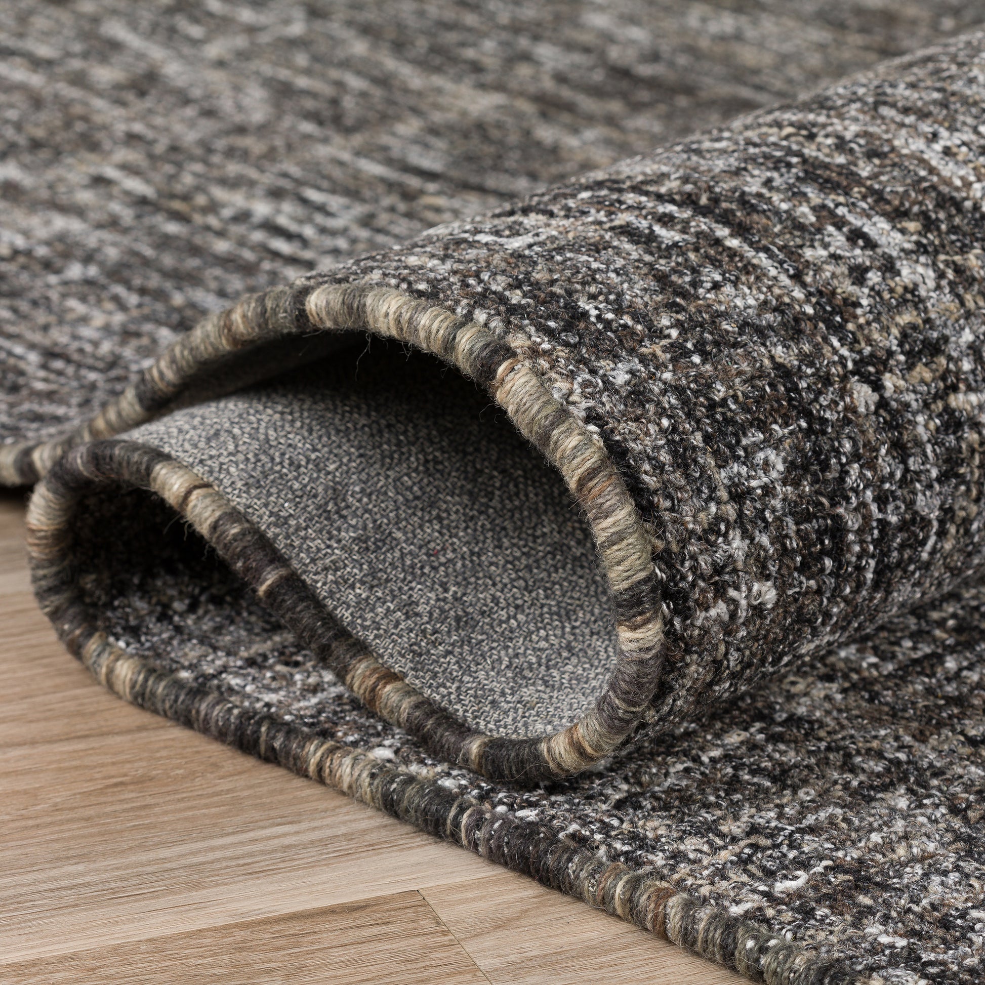 Dalyn Rugs Mateo  Ebony  Transitional