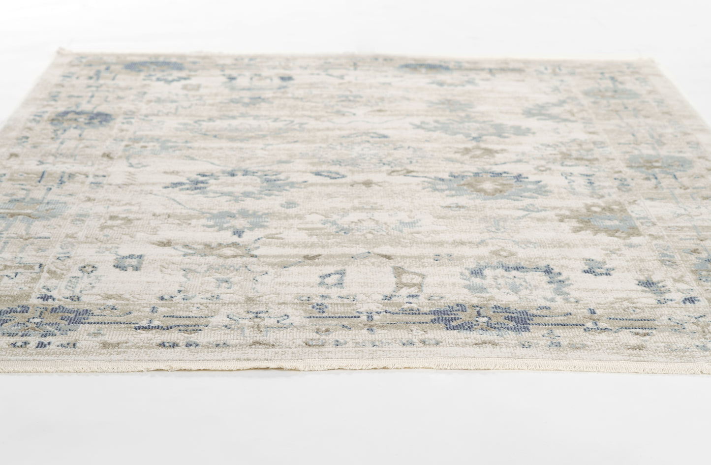 Momeni Menlo  Blue  Traditional