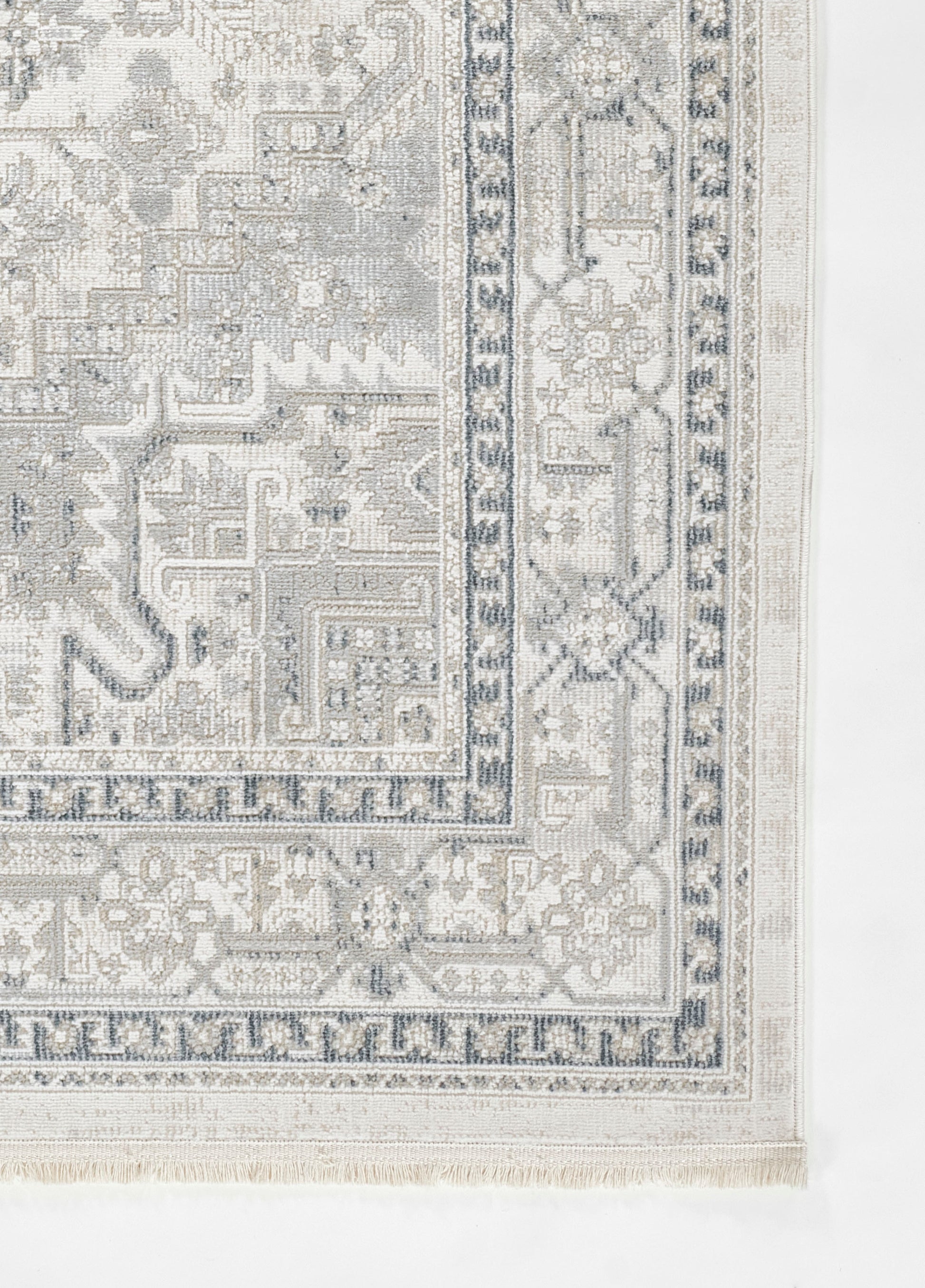 Momeni Menlo  Blue  Traditional