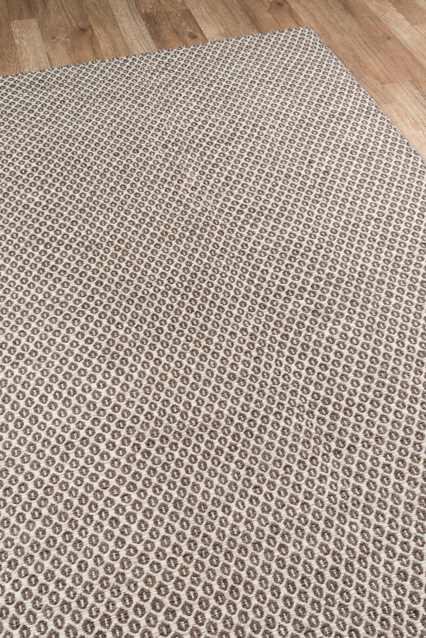 Momeni Mesa  Brown  Contemporary