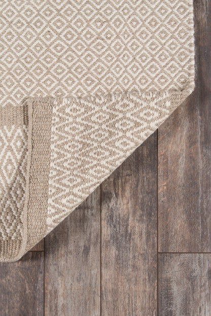 Momeni Mesa  Beige  Contemporary