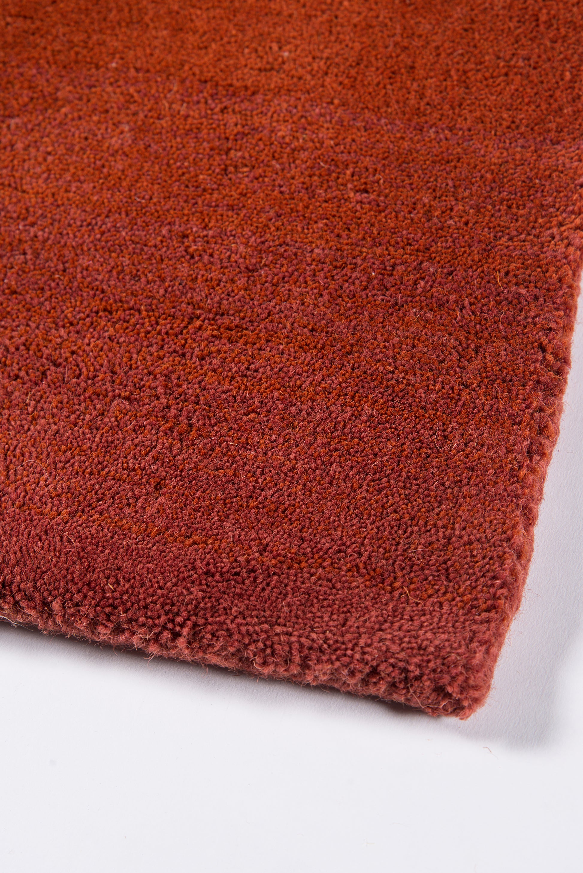 Momeni Metro  Paprika  Contemporary