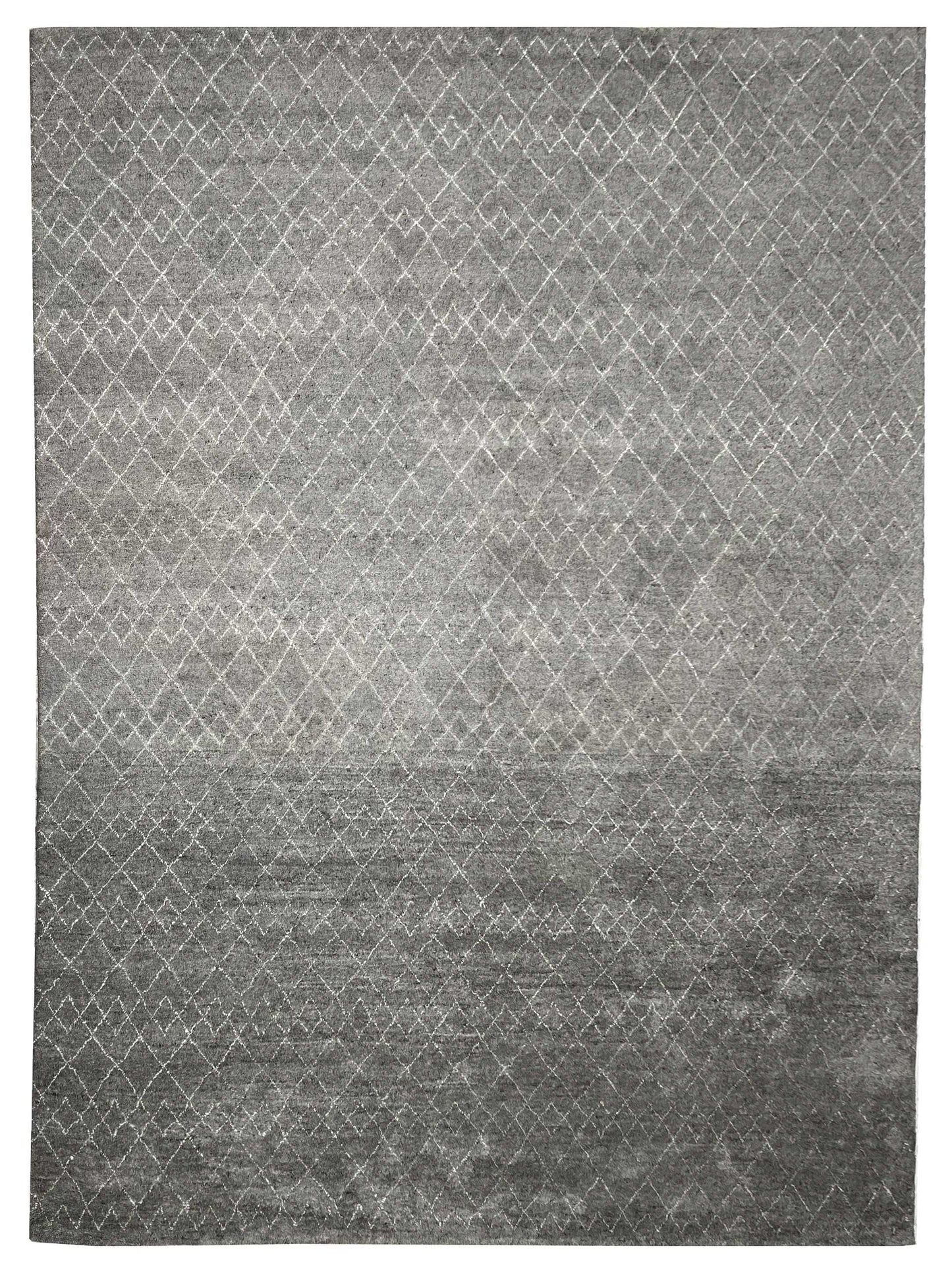 Artisan Marion Ivory Nickle Contemporary Knotted Rug